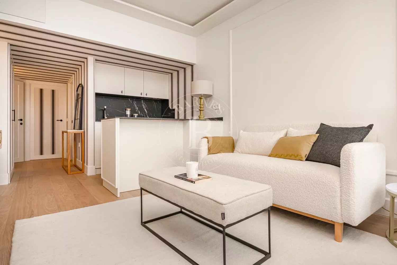 71e2147a2818b1e10ddce6b53319026b 867d6d7441 1500 original - Translation missing: en.helpers.application.image_tag.default_alt