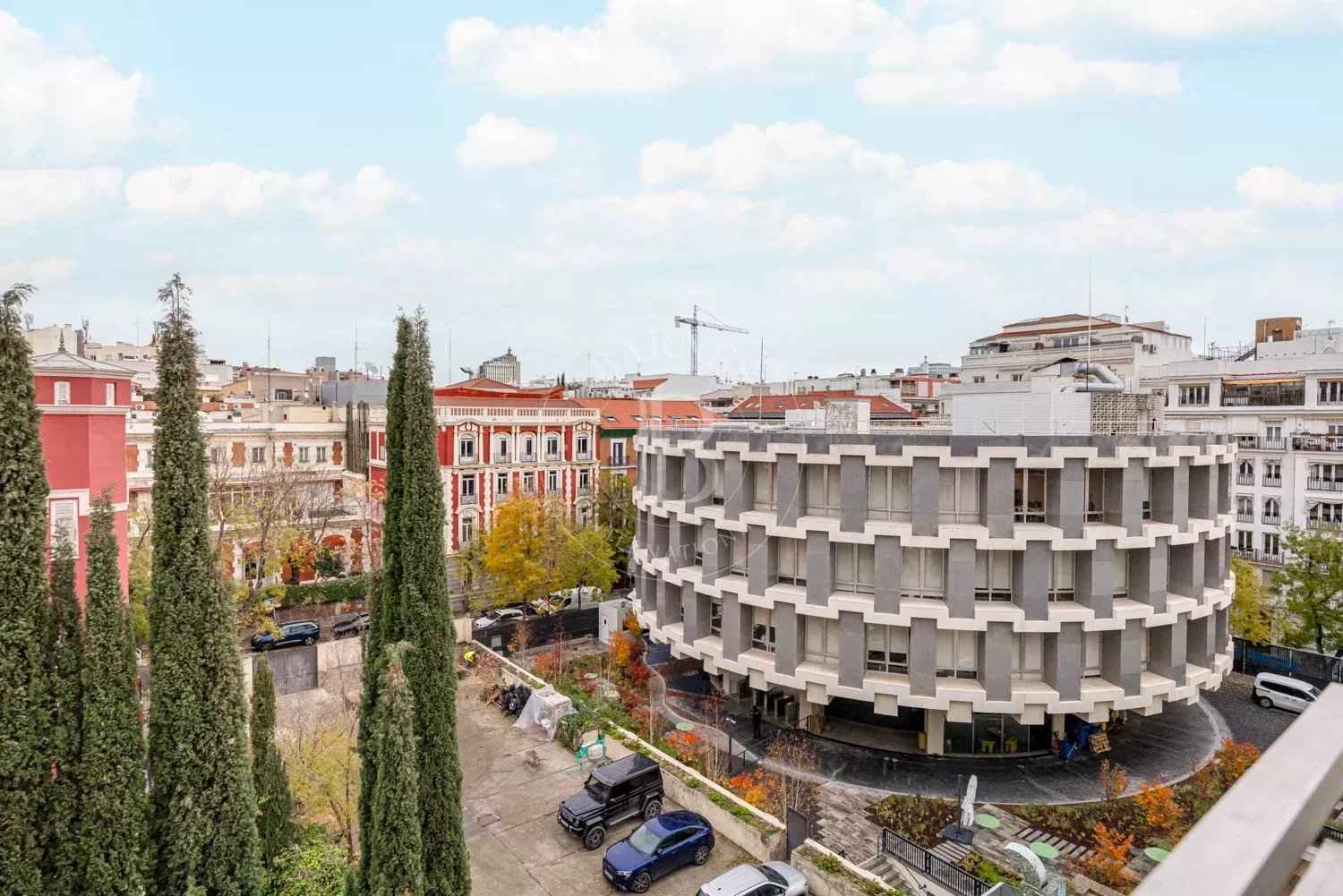 22c7f38a4a882c9f2f4d2124ba51c8eb 3814a7c9ac 1500 original - Translation missing: en.helpers.application.image_tag.default_alt