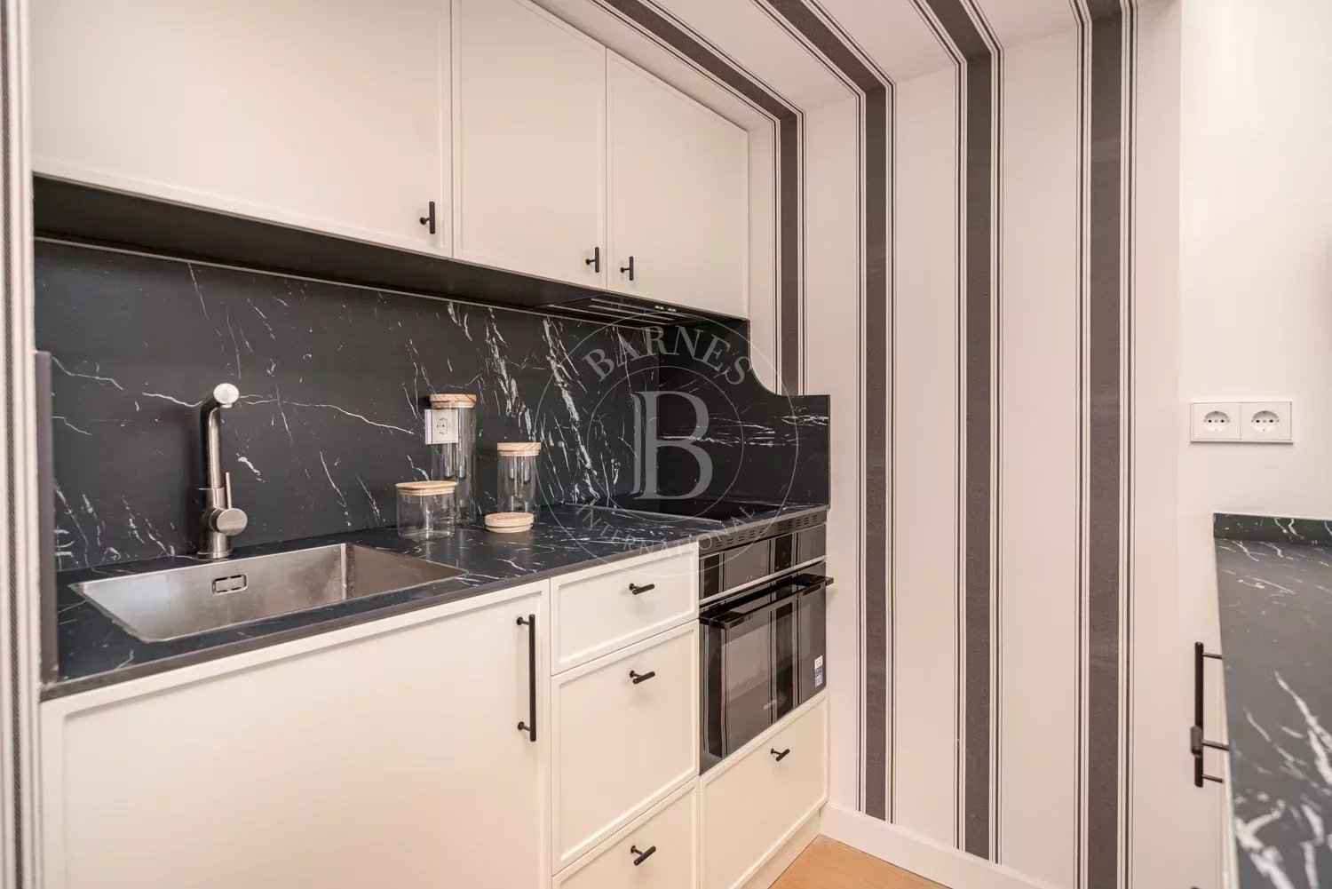 9b4ad85f34c990a8dd8dd98dae2795e0 a56918ff74 1500 original - Translation missing: en.helpers.application.image_tag.default_alt