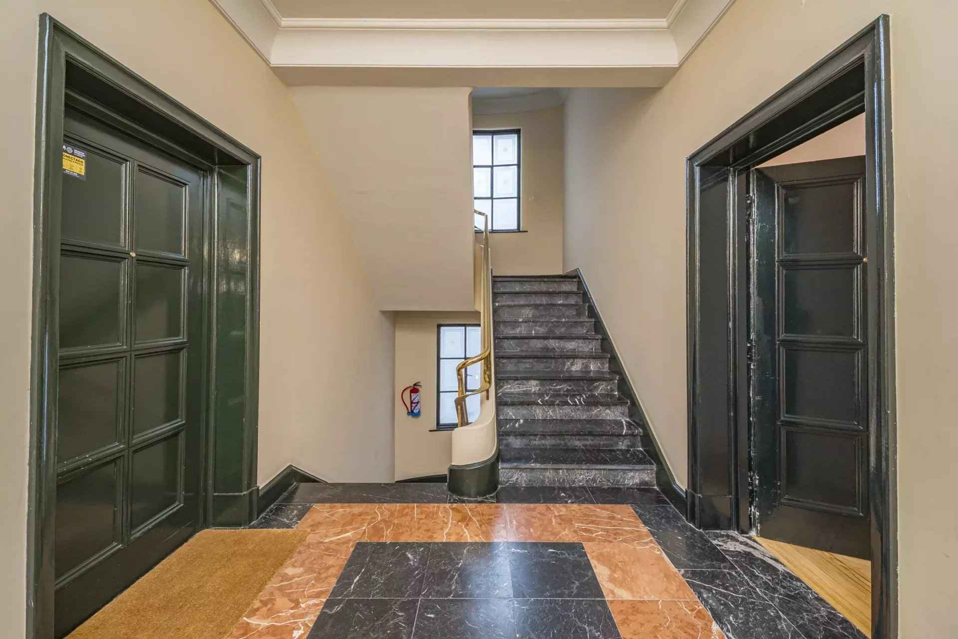 1661b8efcc7cad0ce8b646c7ab16a6f6 70e3b2190e 1920 original - Attribut alt par défaut.