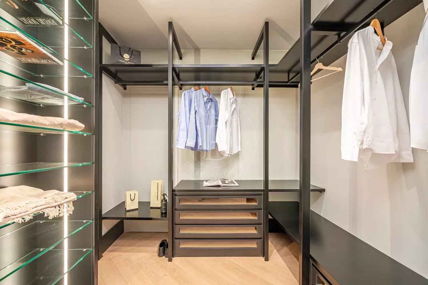 De397315fba981dc3dbaec718942efcc bd17f67530 1500 original - Translation missing: en.helpers.application.image_tag.default_alt