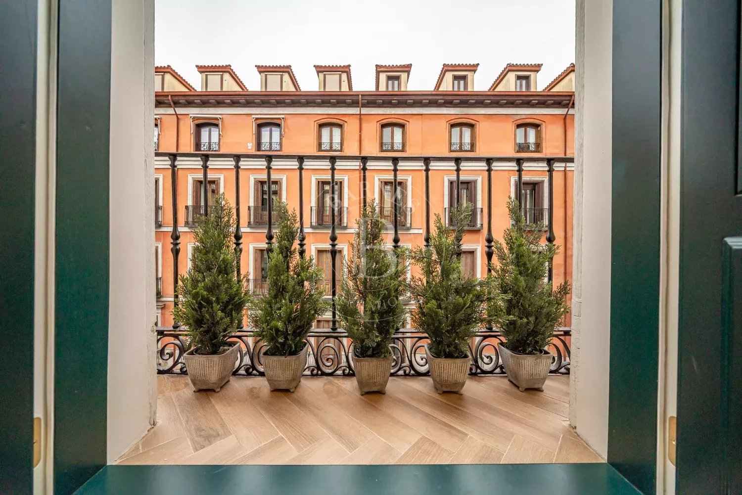 F0e04a9b69fb33aa29010e79a51b6e6f c48a82b9dc 1500 original - Translation missing: en.helpers.application.image_tag.default_alt