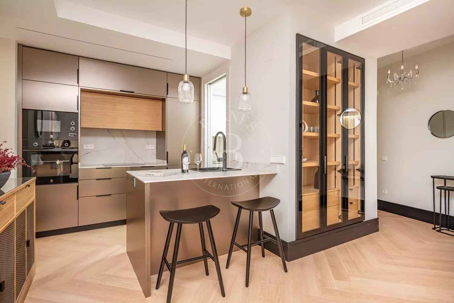 Beea60a4bee1c26c23323726f928434d 047752fd04 1500 original - Translation missing: en.helpers.application.image_tag.default_alt