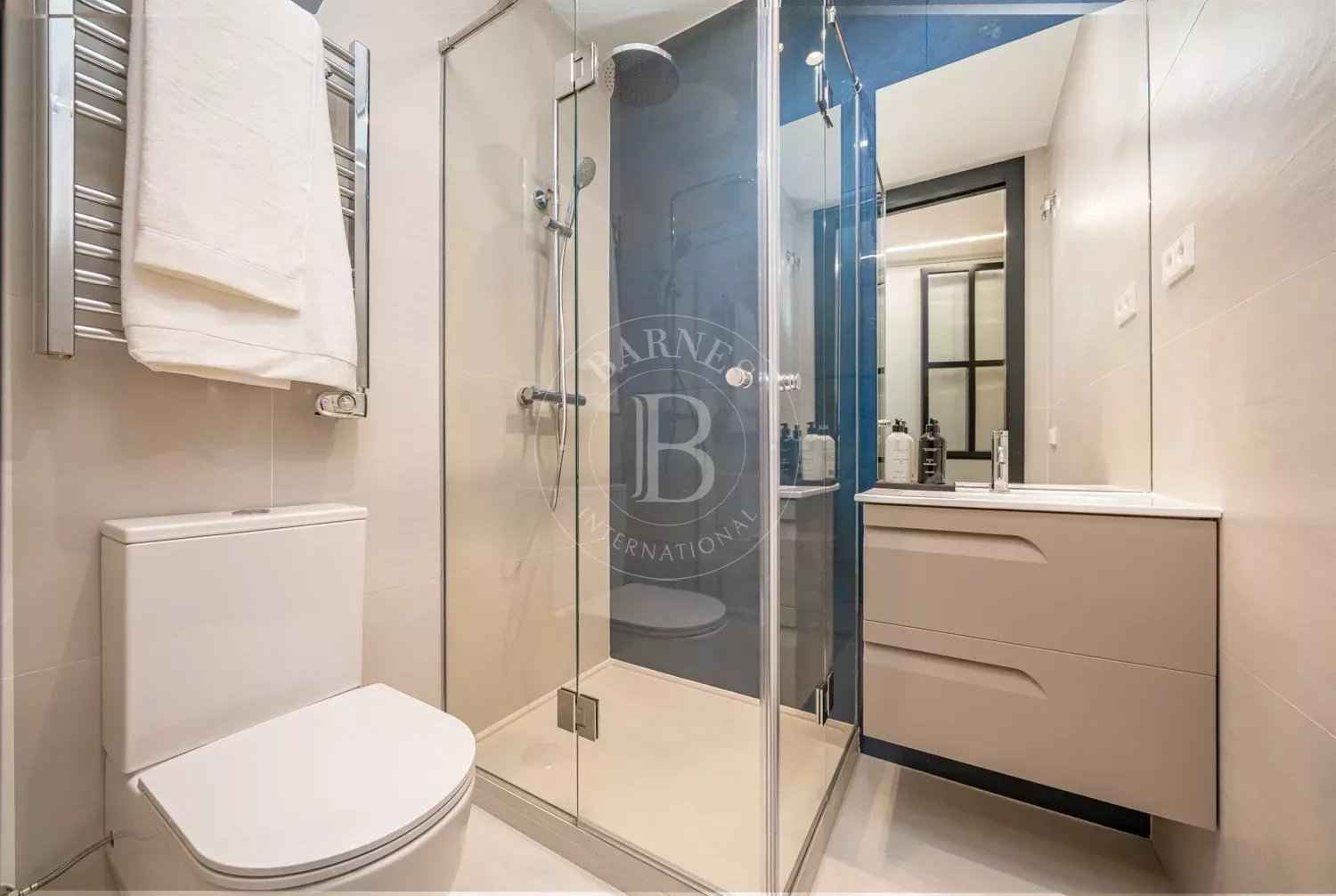 9b3b04ad1c620f3fe3b3f0faffe9a69b 2dd2f2d766 1500 original - Translation missing: en.helpers.application.image_tag.default_alt