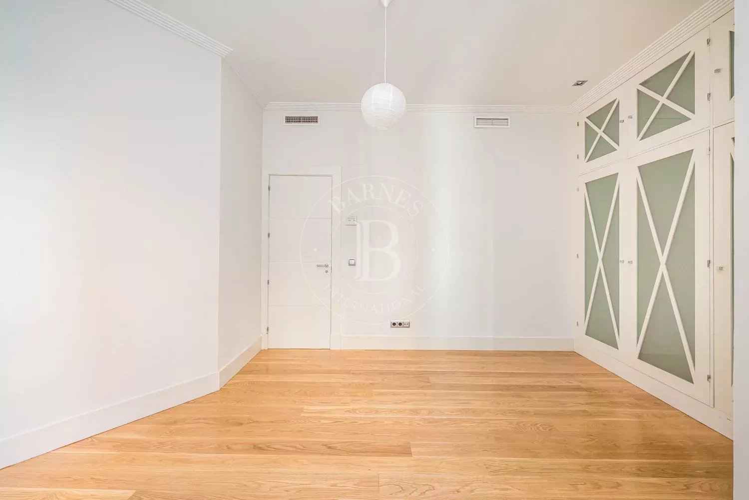 B857dbfc2583ebd61ed906a668856de4 c50e3965af 1500 original - Attribut alt par défaut.