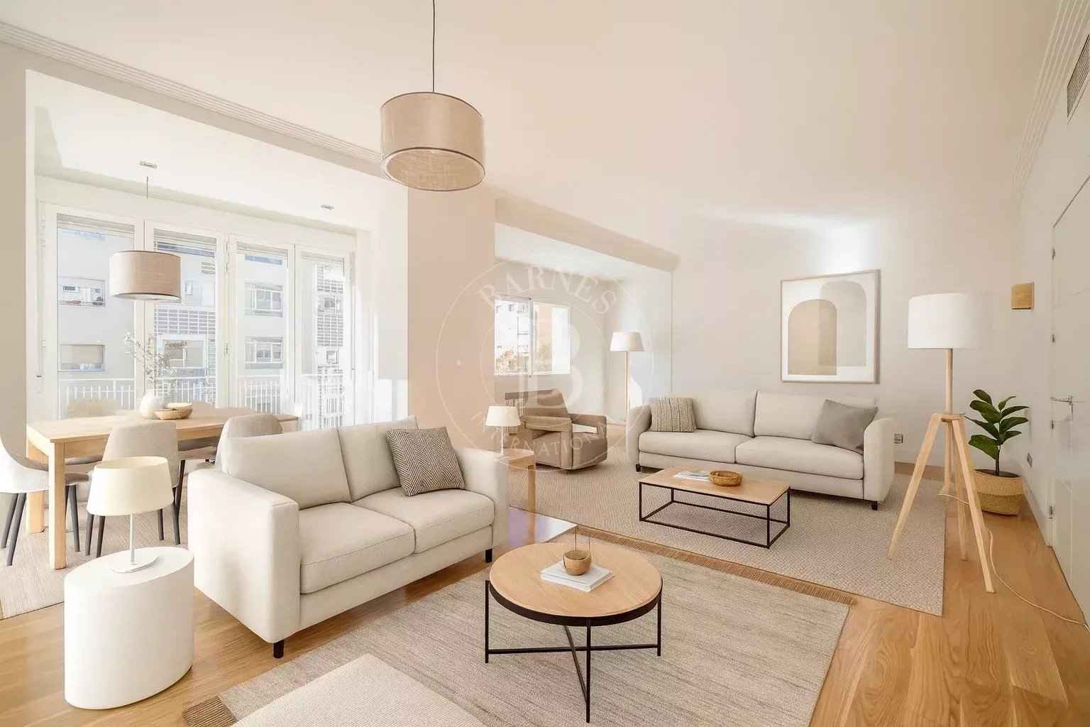 88e48716b9ddf960a1c3bfb3cdc560bd 5f124f1686 1536 original - Attribut alt par défaut.