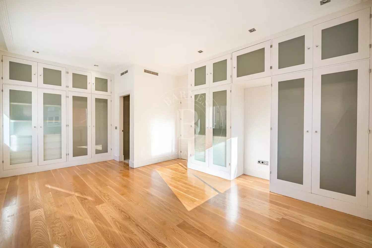 Cdb949bc51179841127f8992d8f59627 76bdd934f5 1500 original - Attribut alt par défaut.