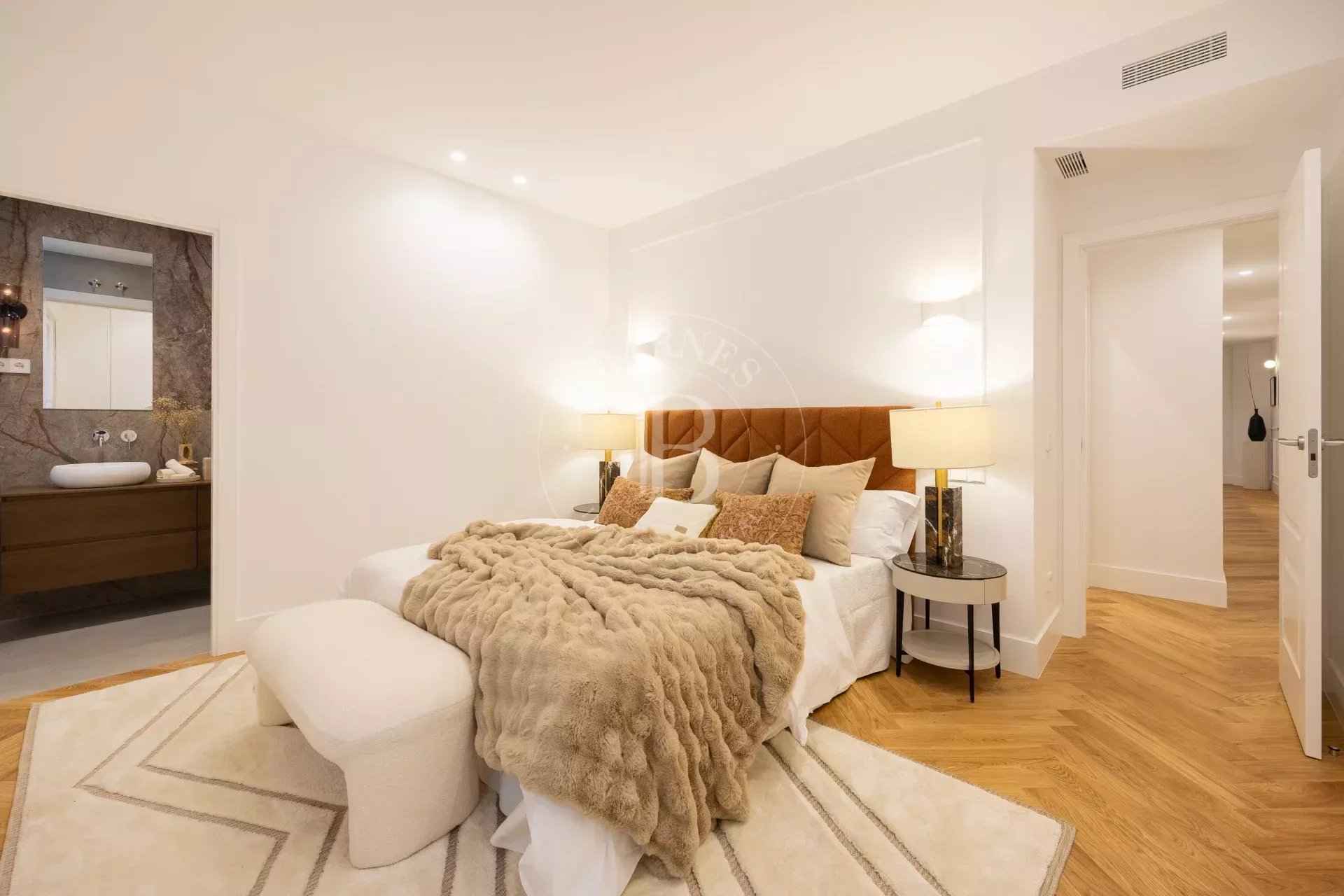 E7a432f2c4e77f97cc0d670bb7eb7752 cc9391a459 1920 original - Attribut alt par défaut.