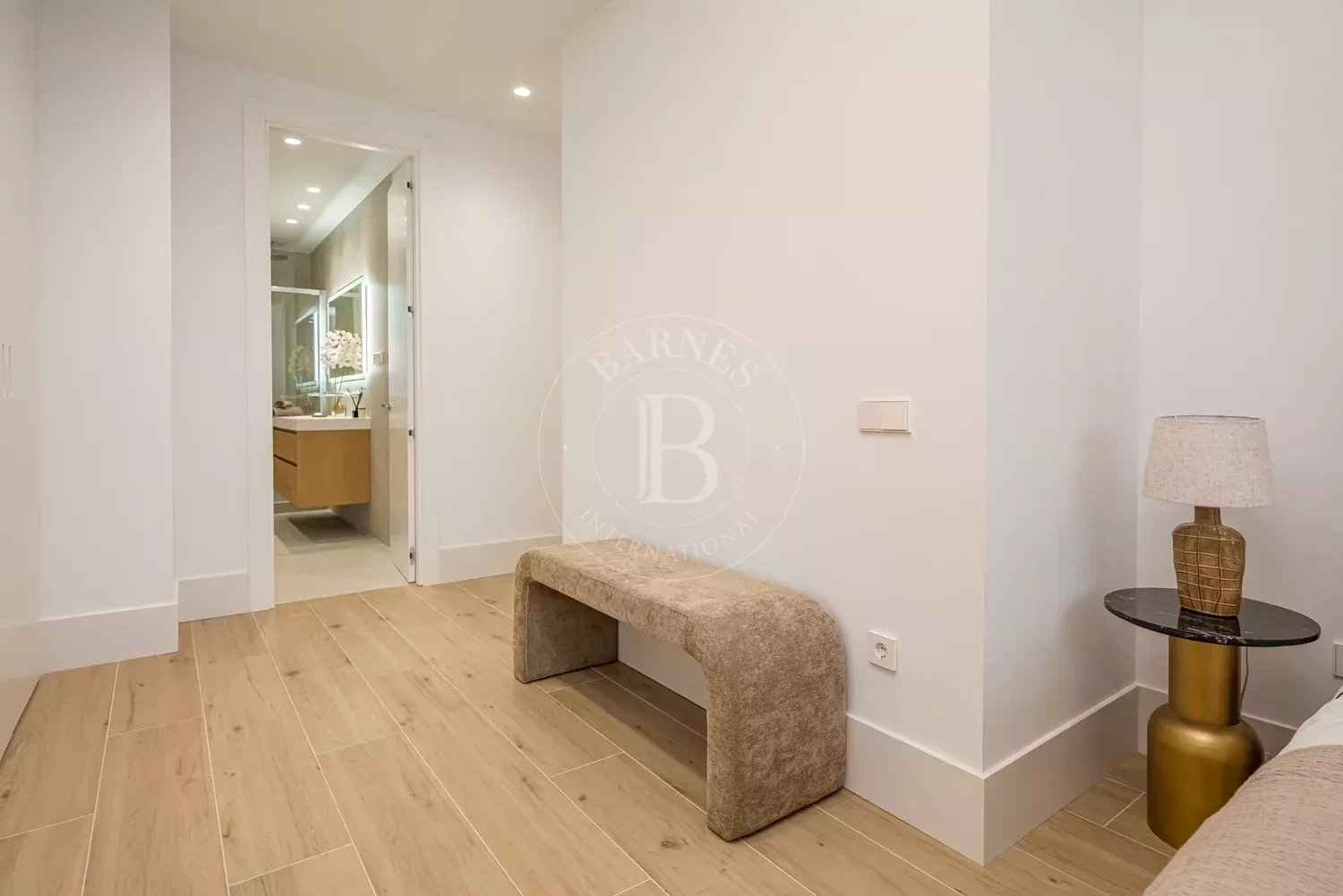 0e0fd0b0d96766fdd0938e7e823c172d 88563c7634 1500 original - Translation missing: en.helpers.application.image_tag.default_alt