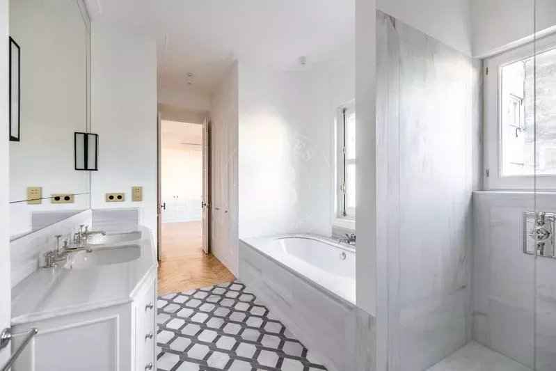 55b33ba01548ba2a4020f5264126112f 4c8720b597 799 original - Attribut alt par défaut.