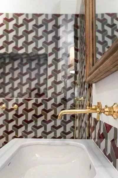 E7bcab73d022ef5b05e4b8a80be6f7bc d164967d75 600 original - Attribut alt par défaut.