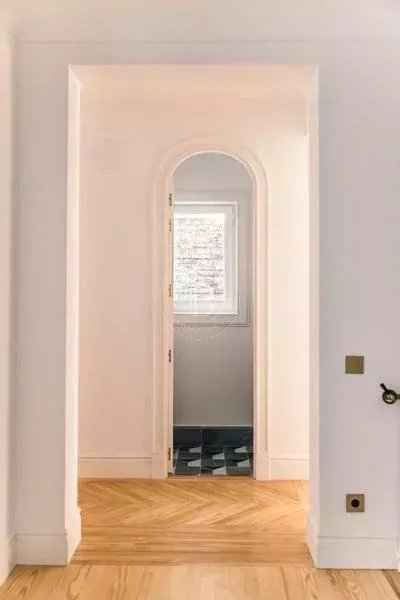 A2ced9b702f7dce5bda0b6e3dd94eaa2 95d5e8dfe0 600 original - Attribut alt par défaut.