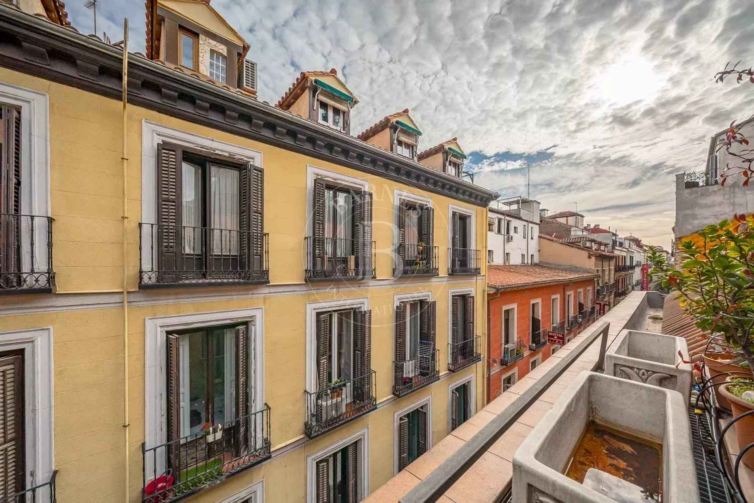 Af8c4d1a2c93601b5f598f3d972d71bb 4473c7777d 1500 original - Attribut alt par défaut.