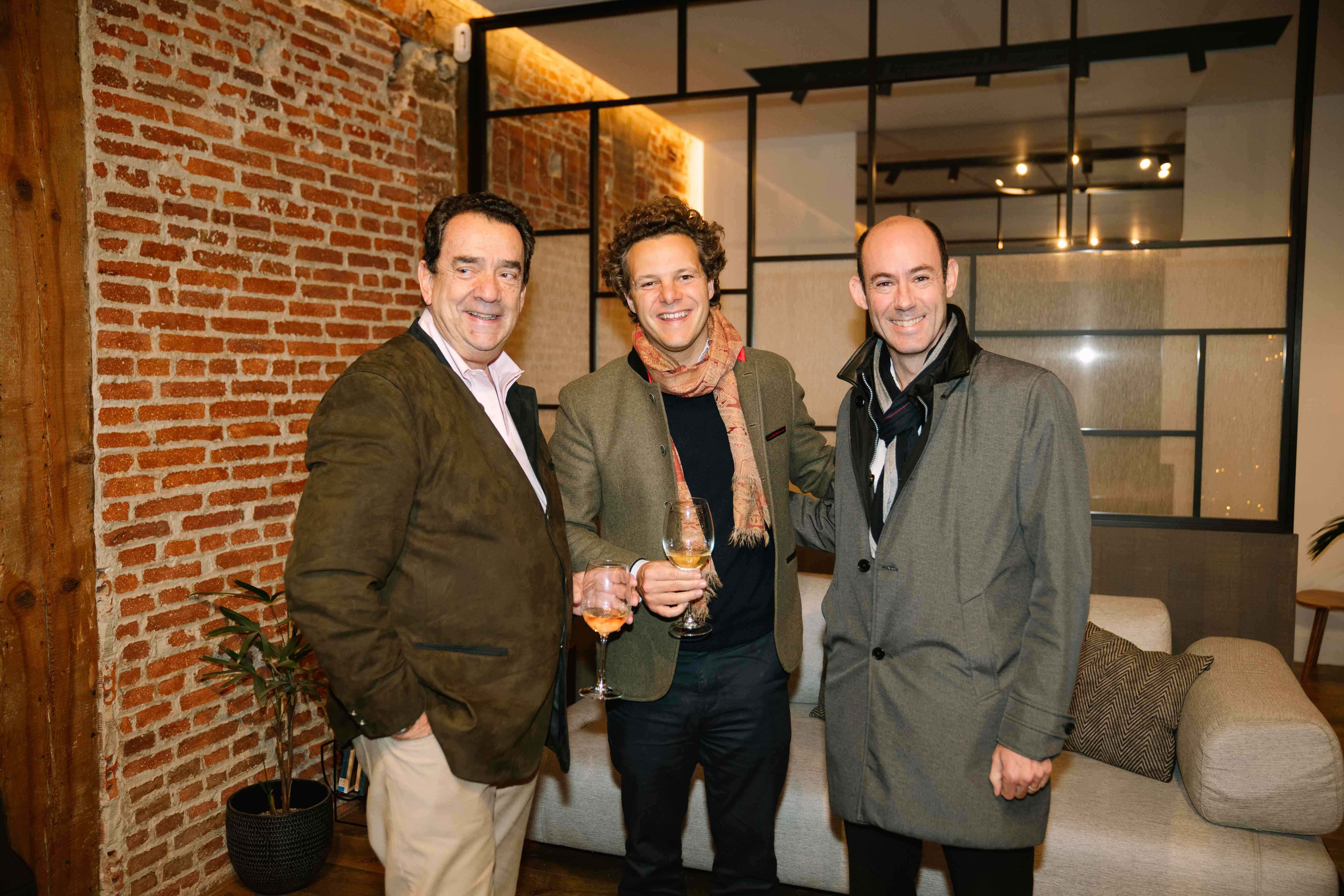 Barnes 28%20(1) - Translation missing: en.helpers.application.image_tag.default_alt