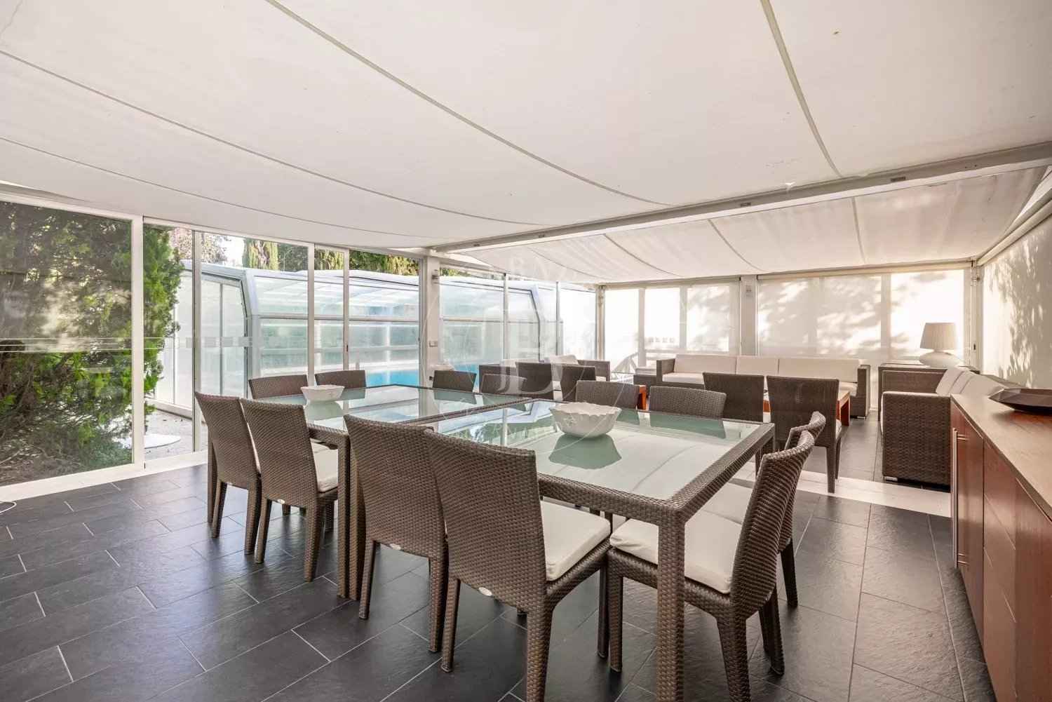 Dc80d274be2dfdb7171b828d20d92853 777acb7eb2 1500 original - Translation missing: en.helpers.application.image_tag.default_alt