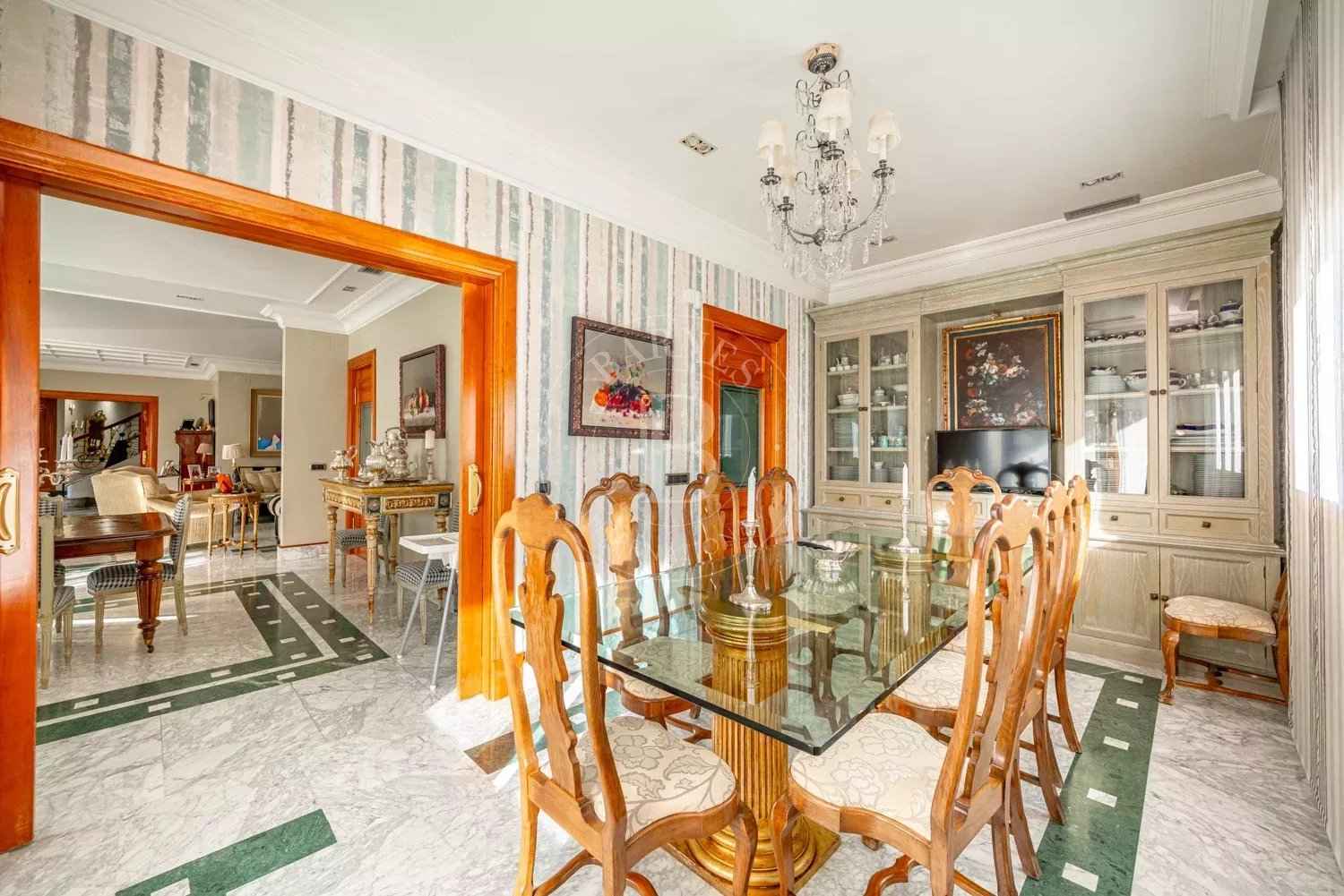 Bb34c72ba5a2d73f2d87f5b8e2f6a15e 95505cd865 1500 original - Translation missing: en.helpers.application.image_tag.default_alt