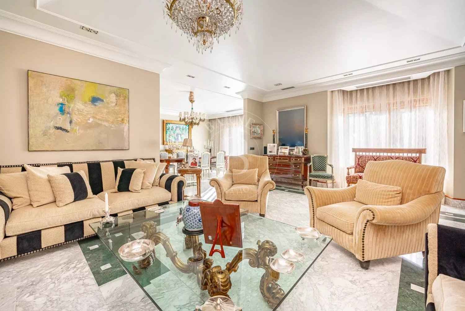 46b9678483d493bae41d2740934402a8 19e82ae475 1500 original - Translation missing: en.helpers.application.image_tag.default_alt