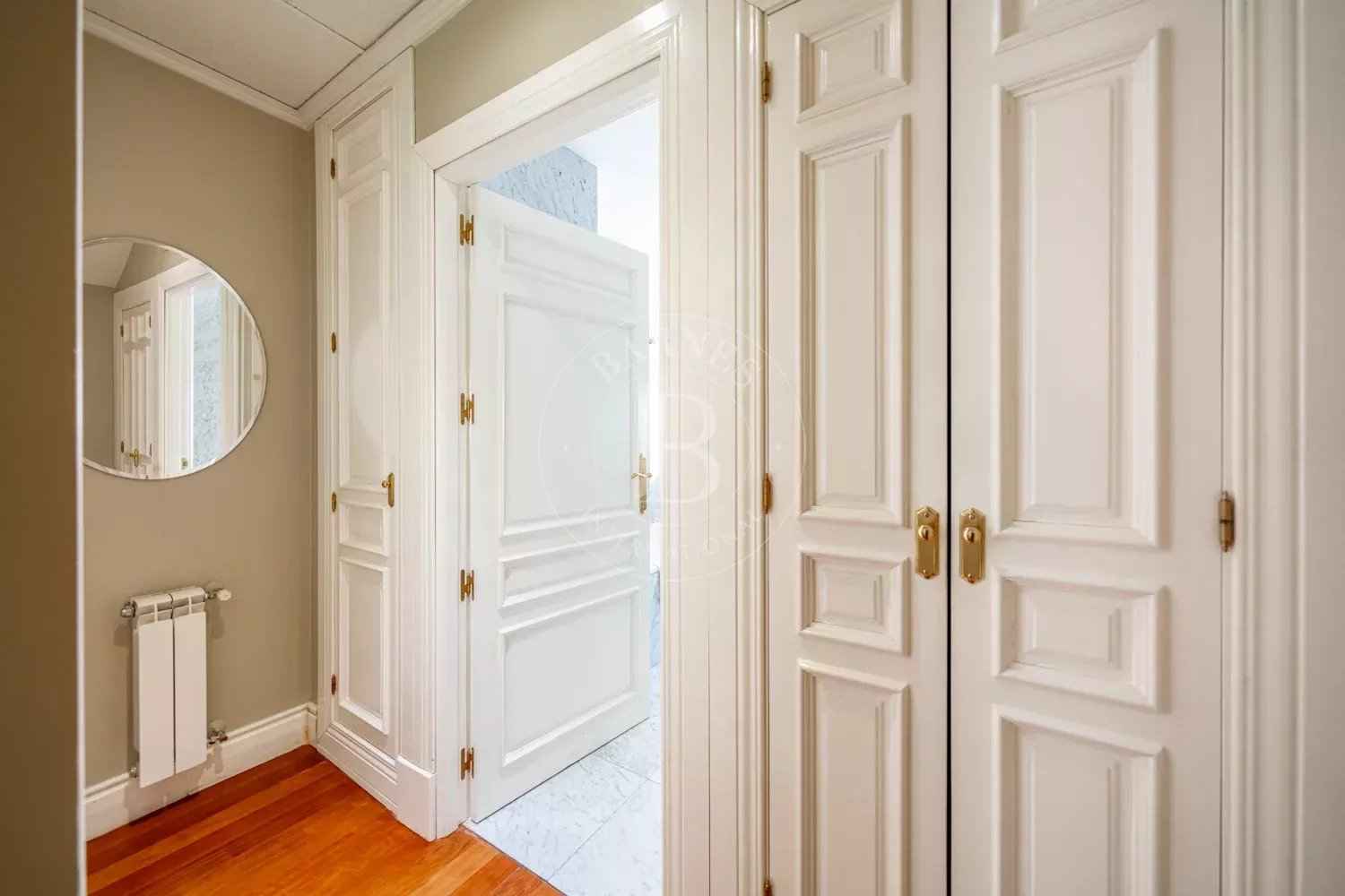 98638481c595d0182c4ef39d060c3081 c5b5ea0ddd 1500 original - Translation missing: en.helpers.application.image_tag.default_alt