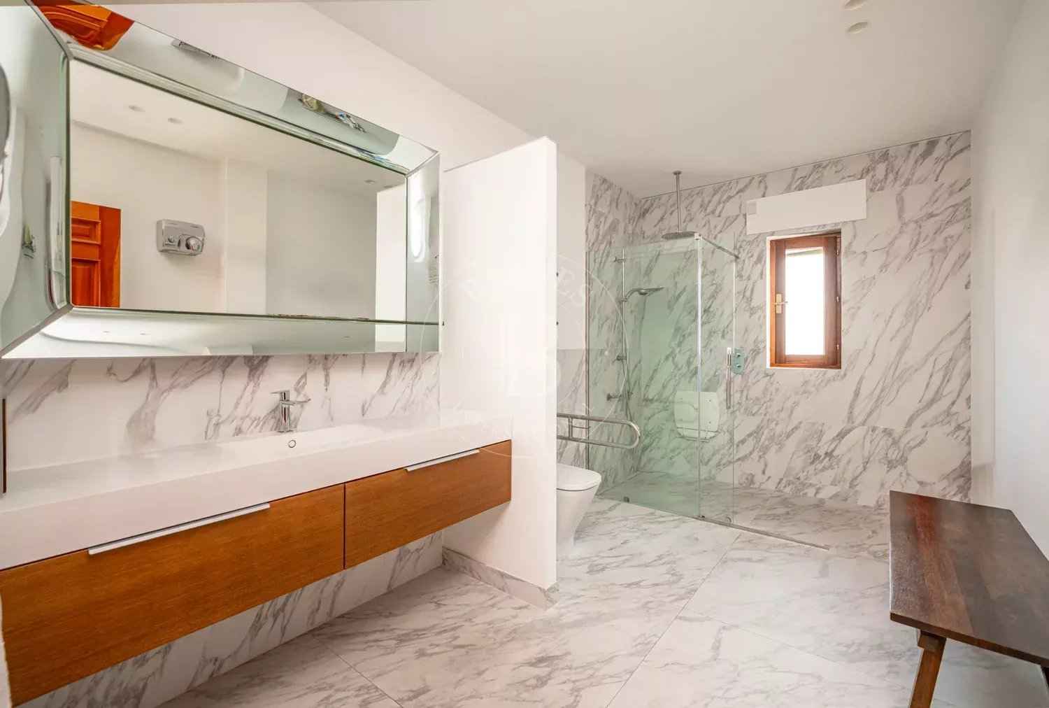 7e1884766379b86067d1a8b054e82e54 62ba9560e6 1500 original - Translation missing: en.helpers.application.image_tag.default_alt