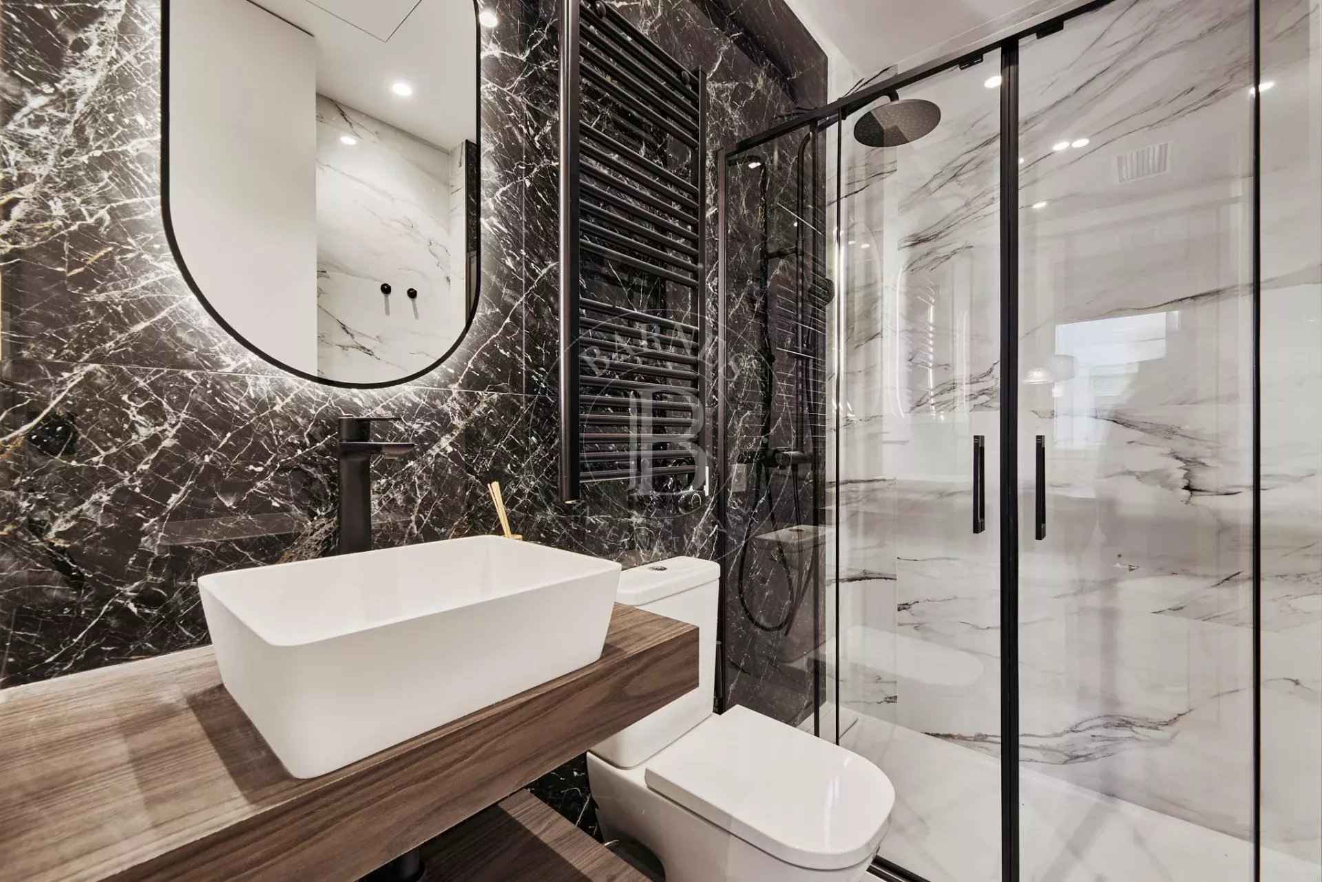 D80d0ae371701119d2d59b93195e8de8 1567ff2e87 1920 original - Attribut alt par défaut.