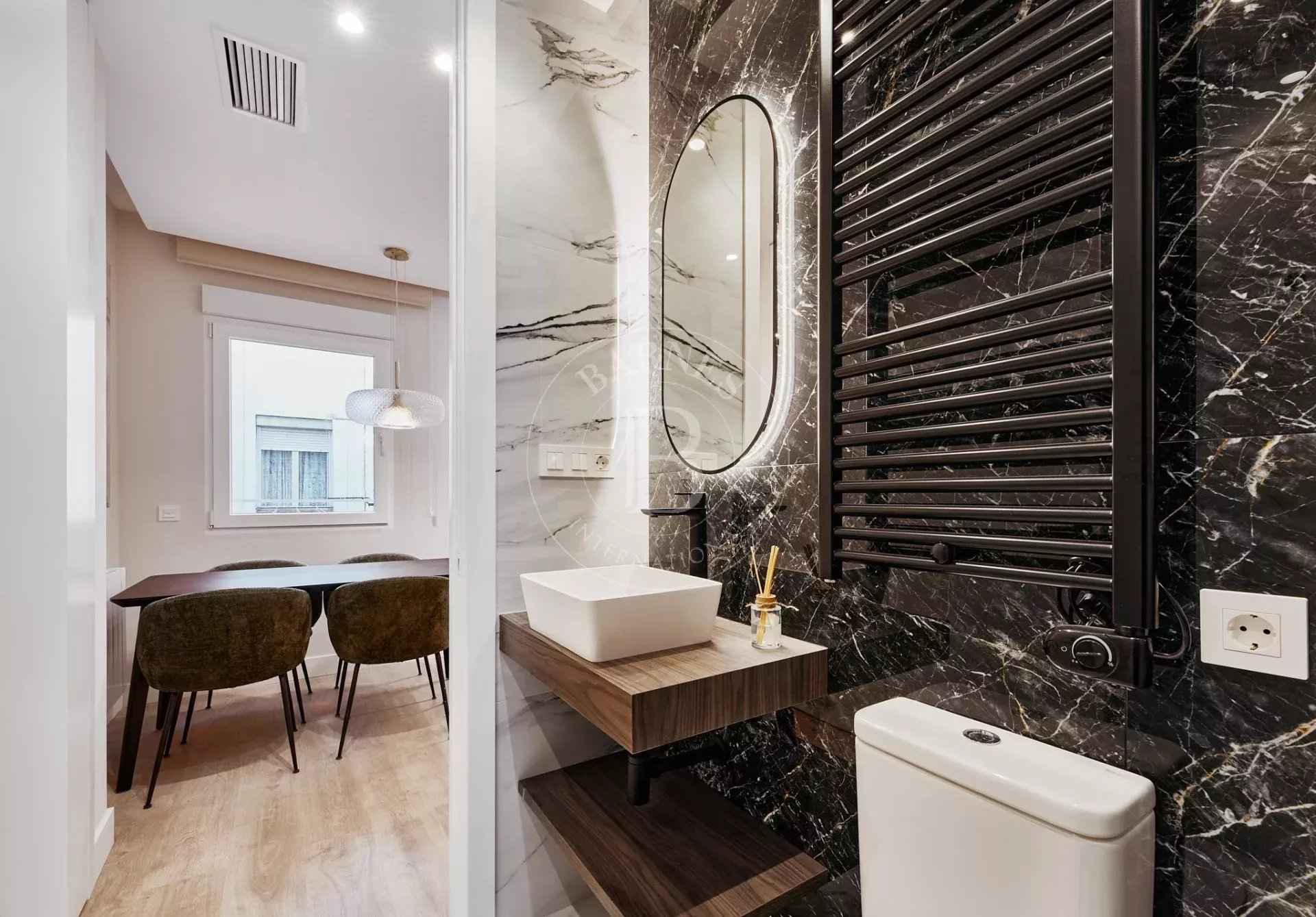 B2f3ae17b2d23b02dc7c6ca501d58acc 074d472503 1920 original - Attribut alt par défaut.