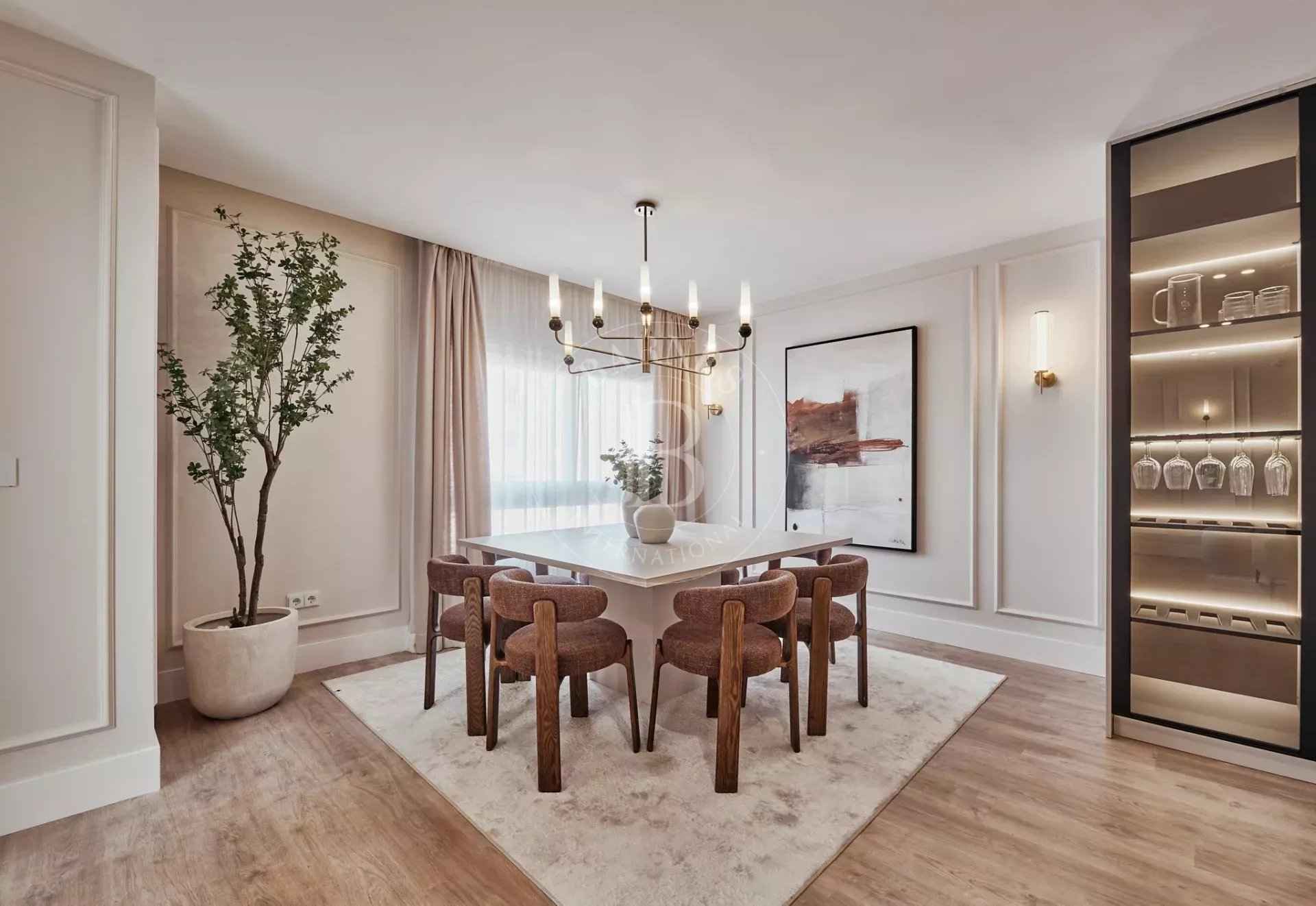 Cbf1f5a77b1696890bdcb4a1ee5f0ae7 fa7d94408c 1920 original - Attribut alt par défaut.