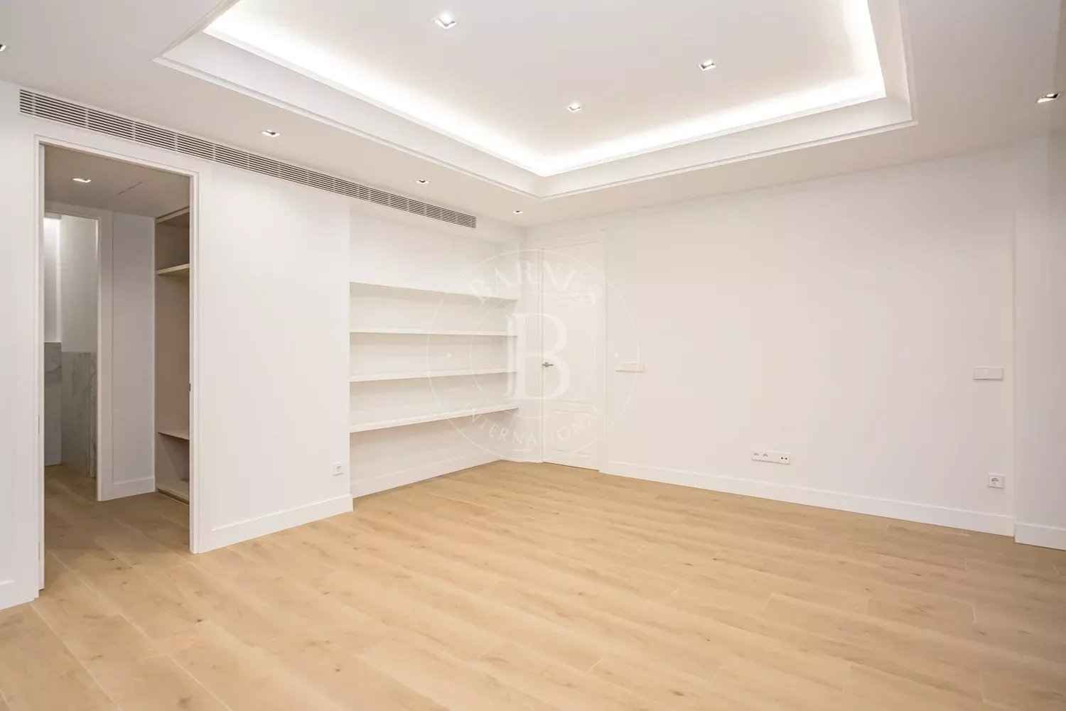 2b7571dfb0712ab0c5a3f6d1168c9480 5fff26e7c2 1500 original - Attribut alt par défaut.