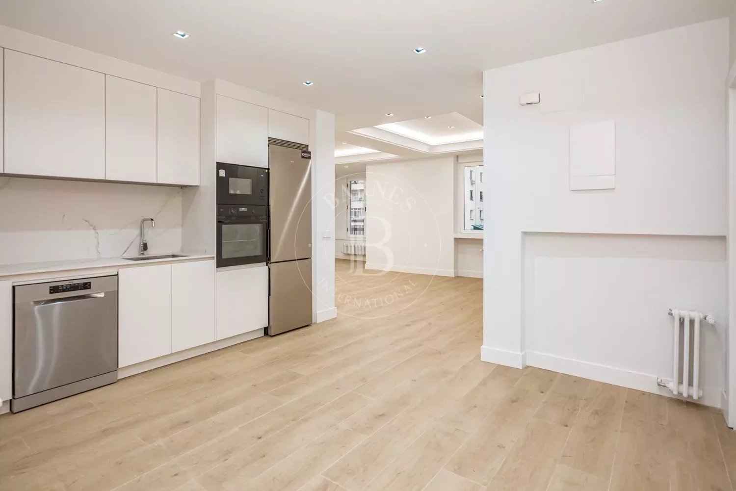 A8e59acc77fa854dff4cc7fdac018172 30bbb2099d 1500 original - Attribut alt par défaut.