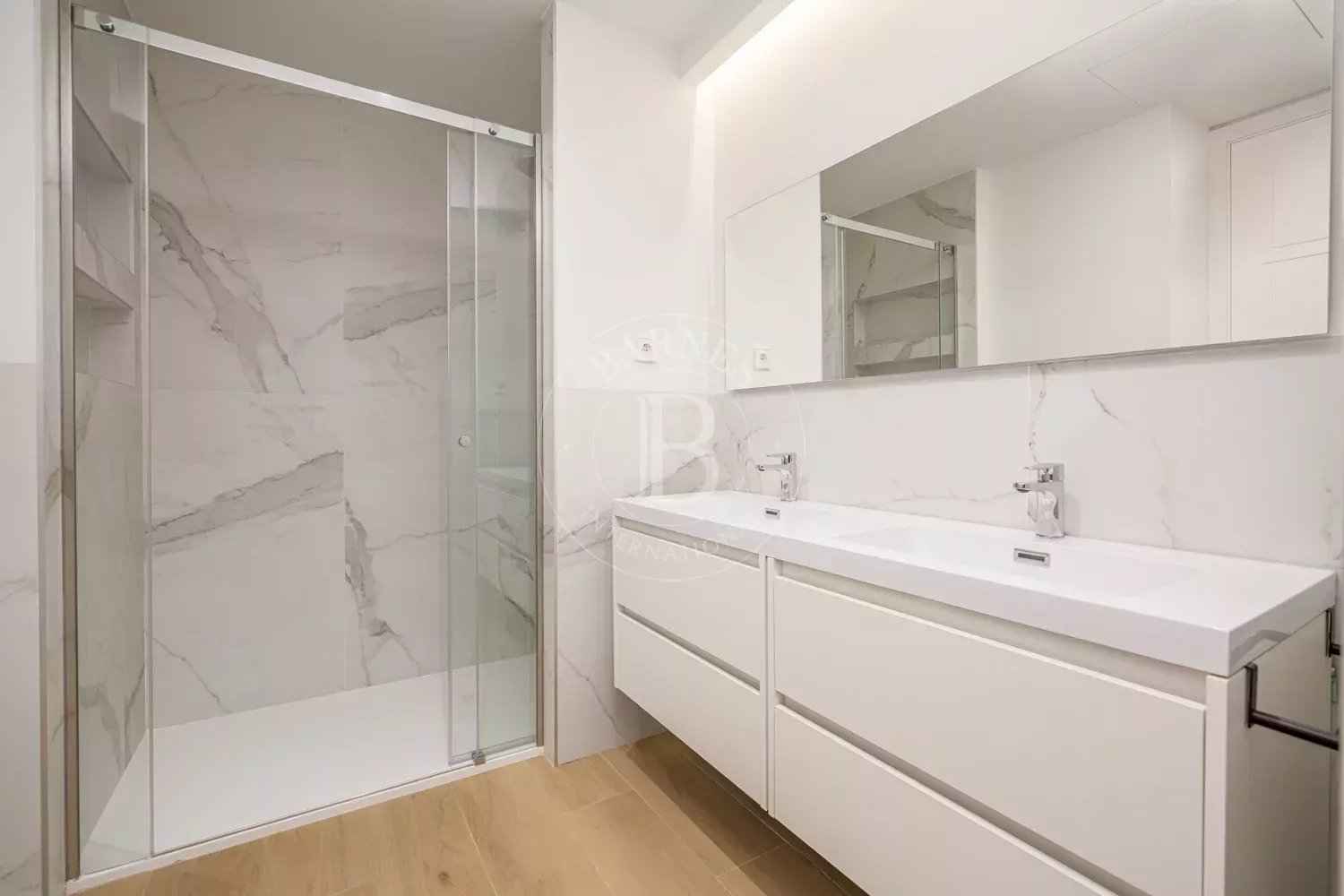 2cb68c91b954195fe944331449bac12e 387e83dfcc 1500 original - Attribut alt par défaut.