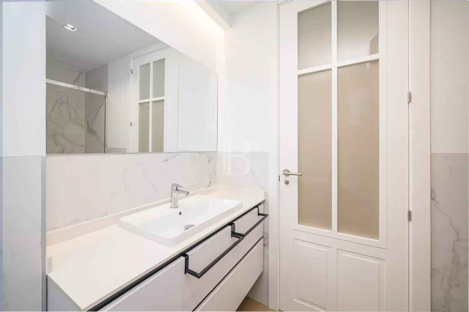 D0df7b93e23a5e6d98242760a10b8c8d db56c84948 1500 original - Attribut alt par défaut.