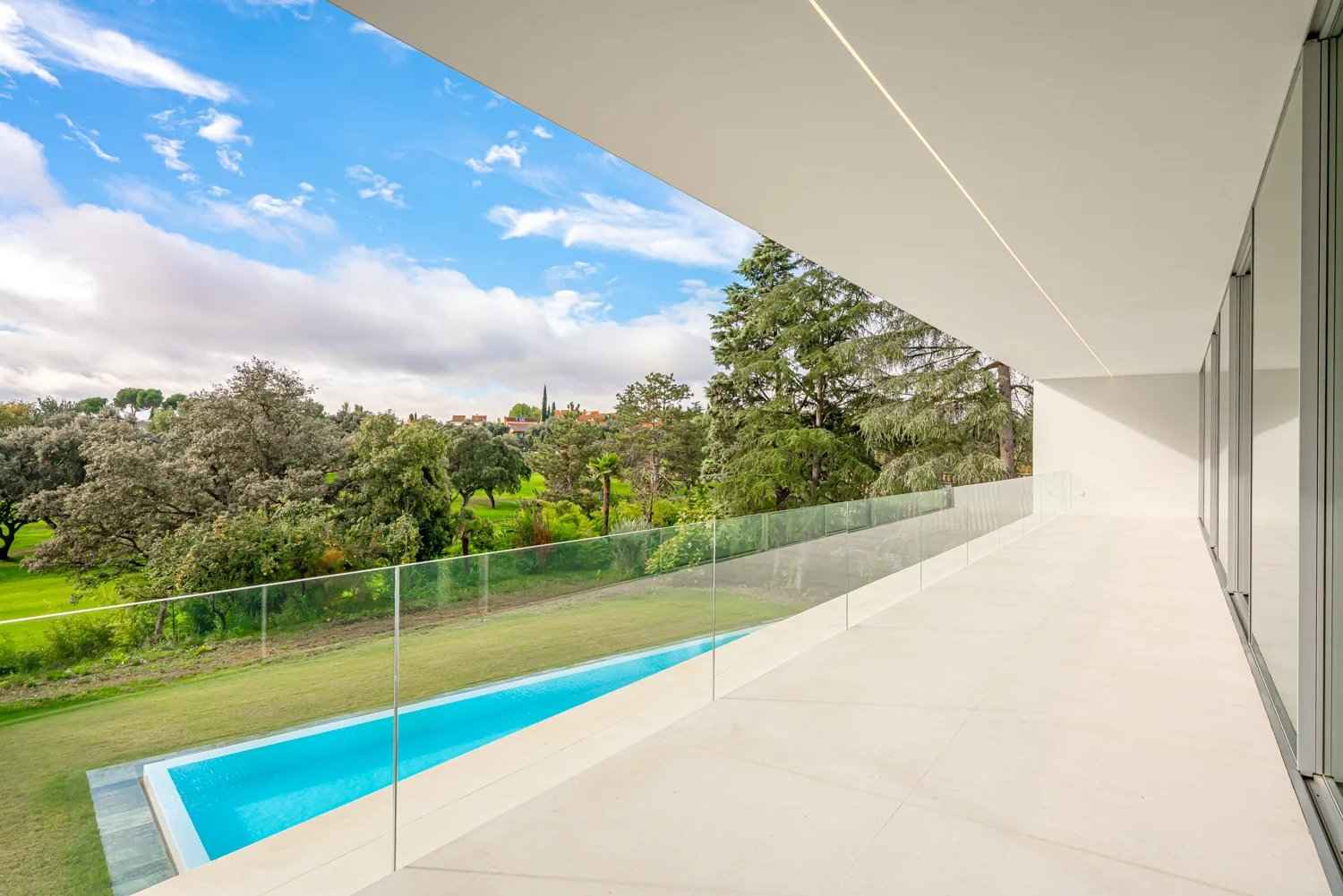 A0b7c08d88e36db8c93e96a97d2b13b0 bf8d934810 1500 original - Attribut alt par défaut.