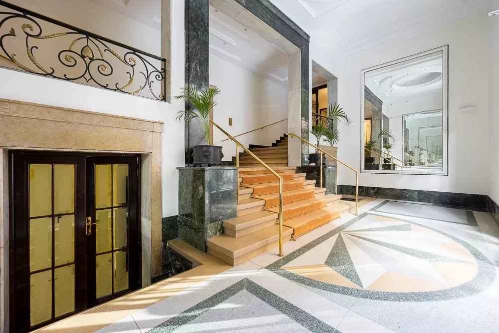 E43c3a43615c2869691aaf7defa8f3d1 eed09bd2c2 1000 original - Attribut alt par défaut.