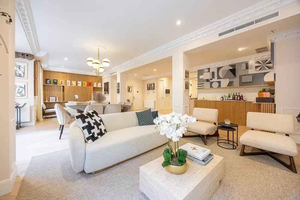 C446ae81050e620ec87e46d13e942a58 23f439f6f3 1000 original - Attribut alt par défaut.