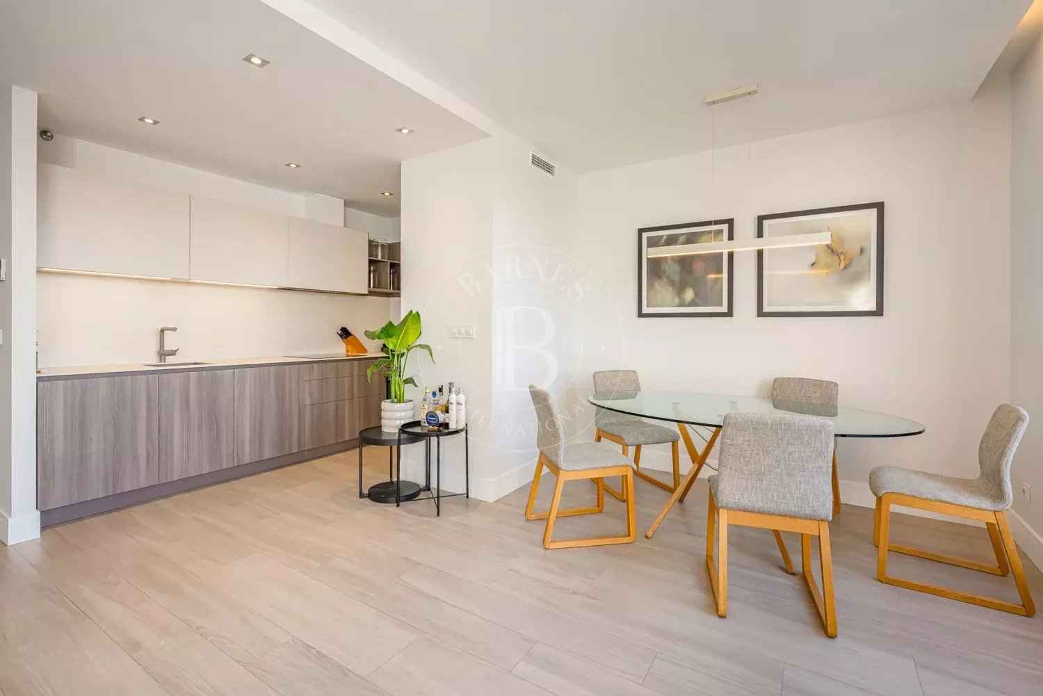 C0abddbf4f7aa894c0c01ec04bb0ca94 8ac687514b 1500 original - Attribut alt par défaut.