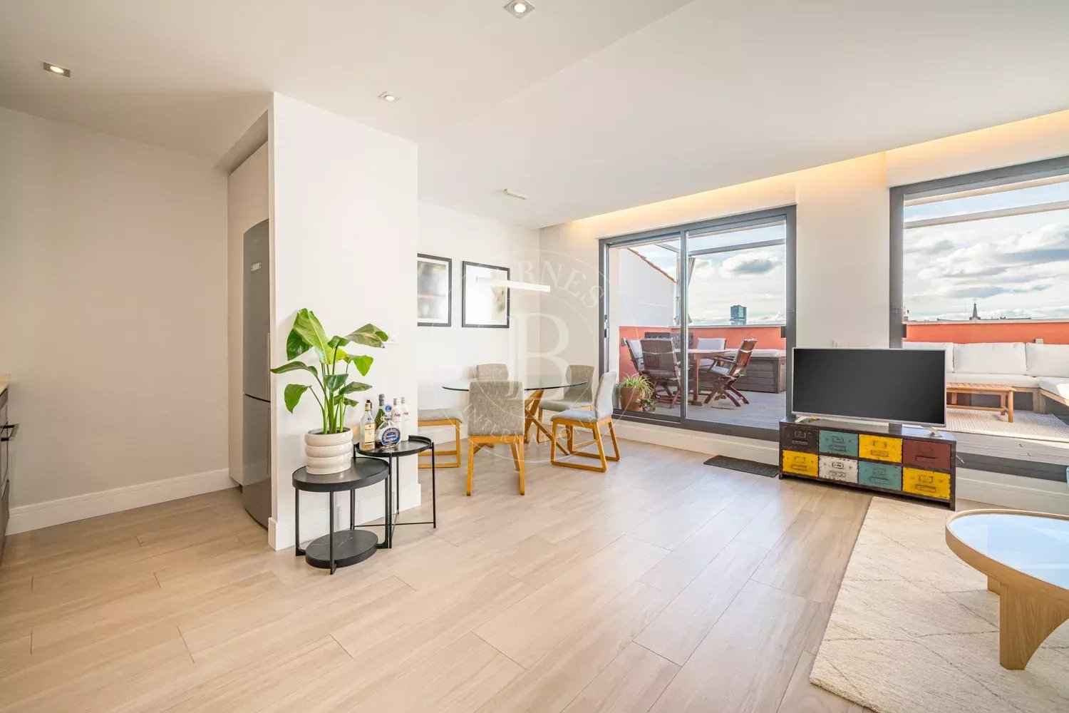 Ba3f7e502551cda10c47c678009ed9b4 25ff3a4197 1500 original - Attribut alt par défaut.