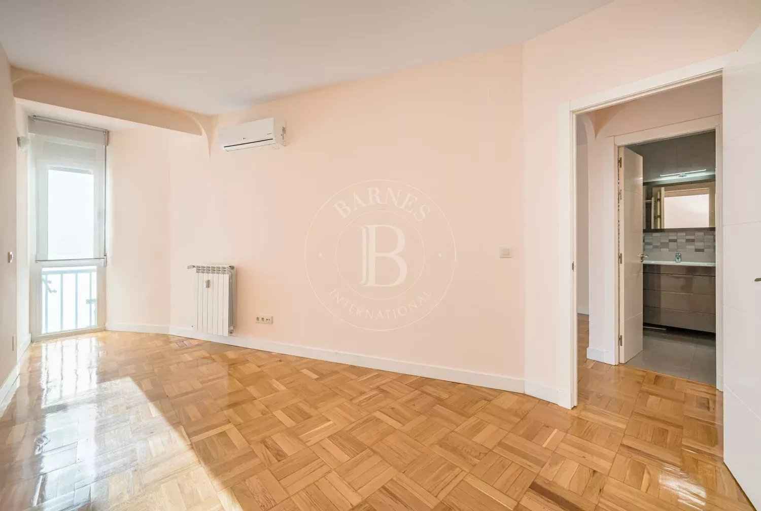 2d208223e72cfa58121aff3329b6870e 619adda59b 1500 original - Attribut alt par défaut.