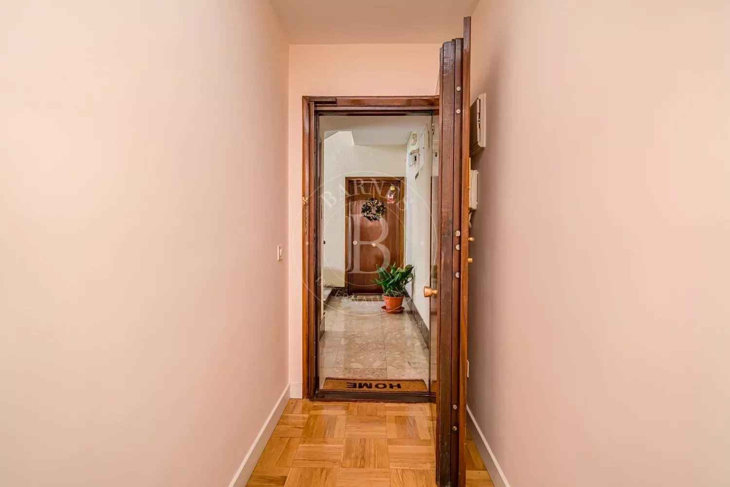 57a1cc6512d98b6426a97108b5d77fa2 e21dfd7508 1500 original - Attribut alt par défaut.