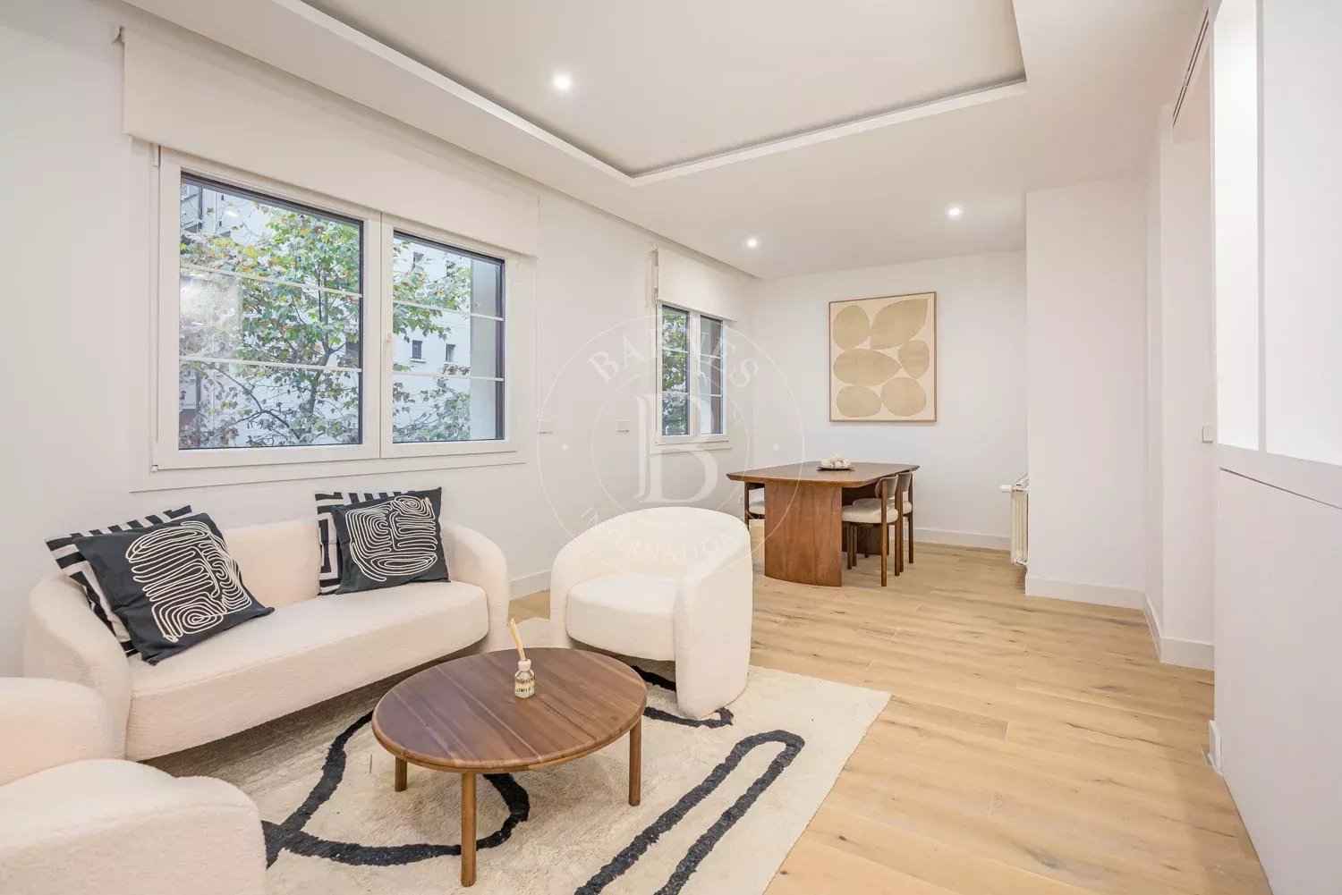 0234a16e303cb1fce6916aace71b53f4 3eef564cfe 1500 original - Translation missing: en.helpers.application.image_tag.default_alt