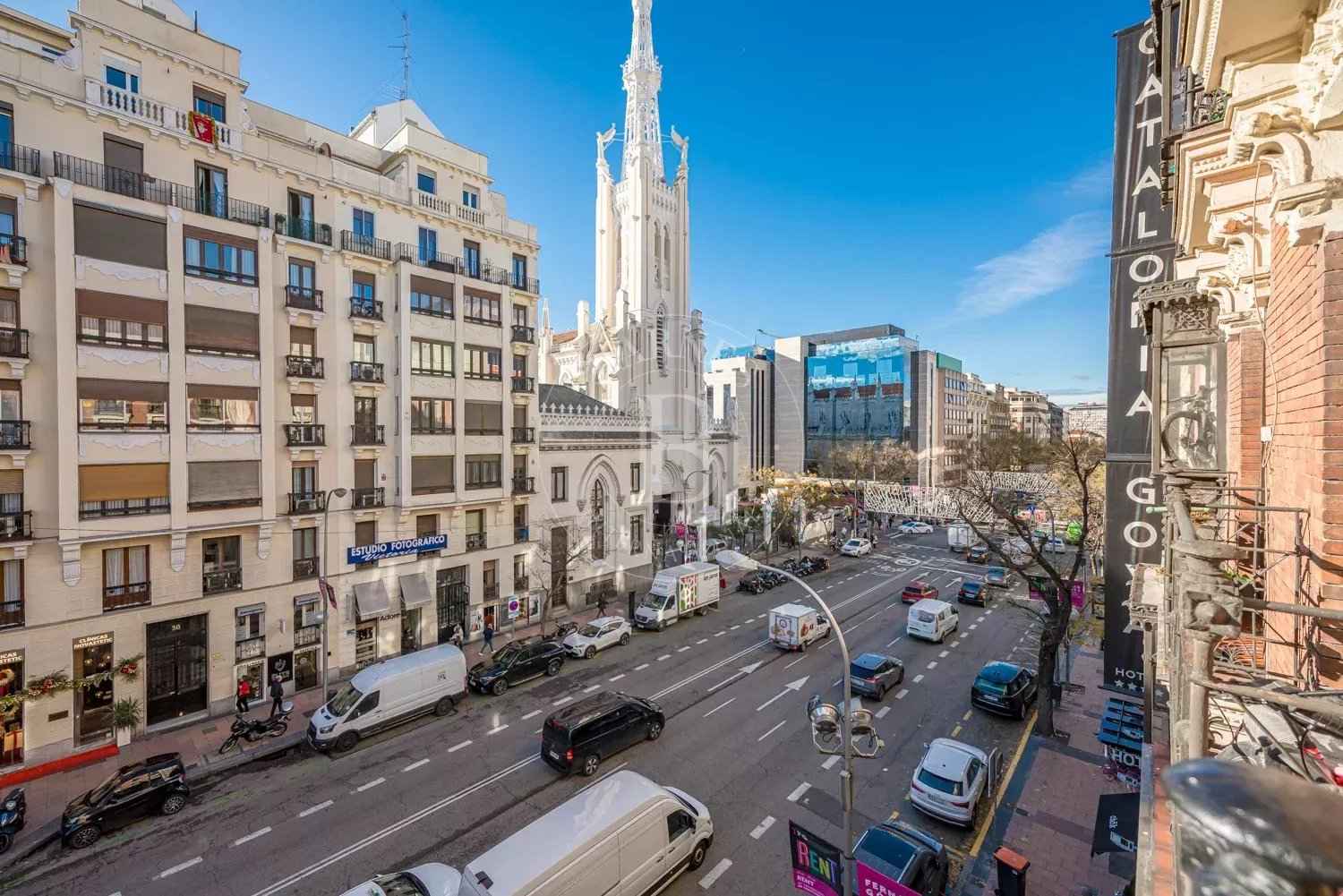 5ad1836ea3477ce98441af8993ee1324 faf4e7d483 1500 original - Attribut alt par défaut.