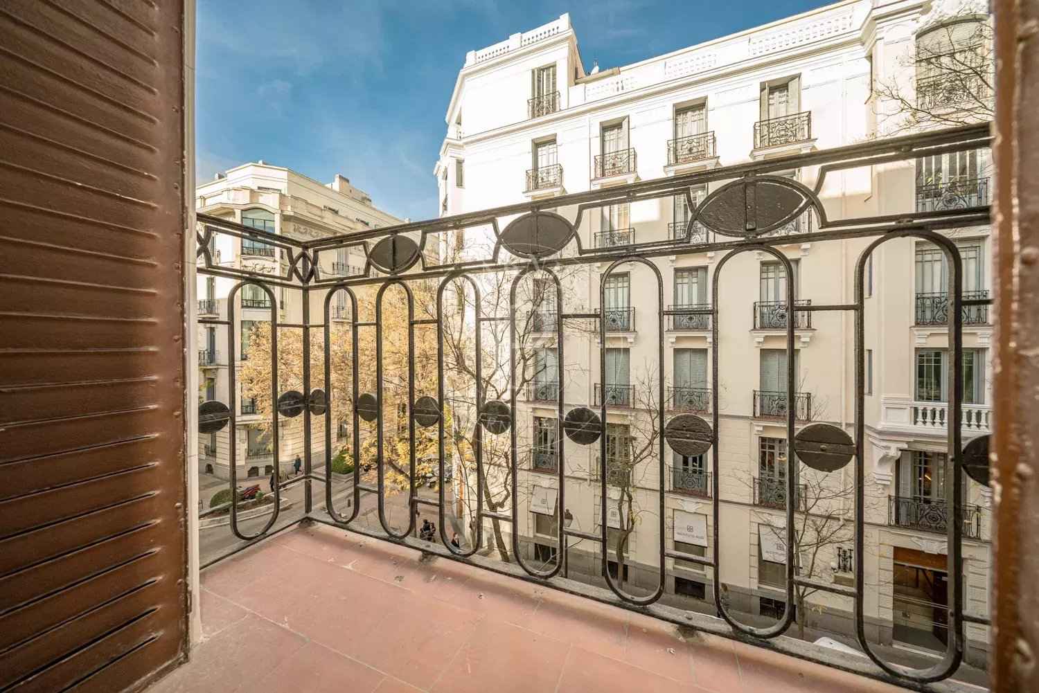 F0683dd18c5e17b22d4e378cc2fa957e 3141f93838 1500 original - Attribut alt par défaut.