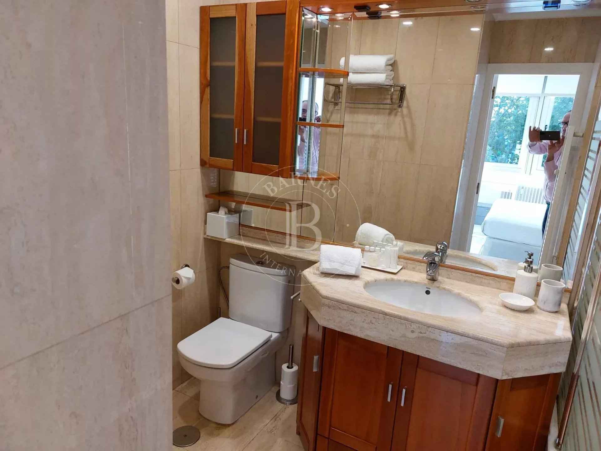 9c1929e21ccf1932fac0c7cce79fa51a a5ad1d1d14 1920 original - Attribut alt par défaut.