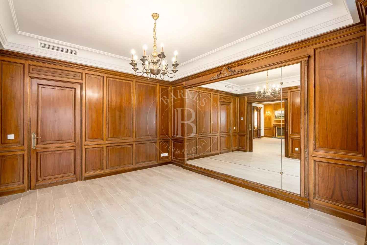 64b28c250ea0cebd56d34eb4d1d6b00f ad008eda3f 1500 original - Attribut alt par défaut.