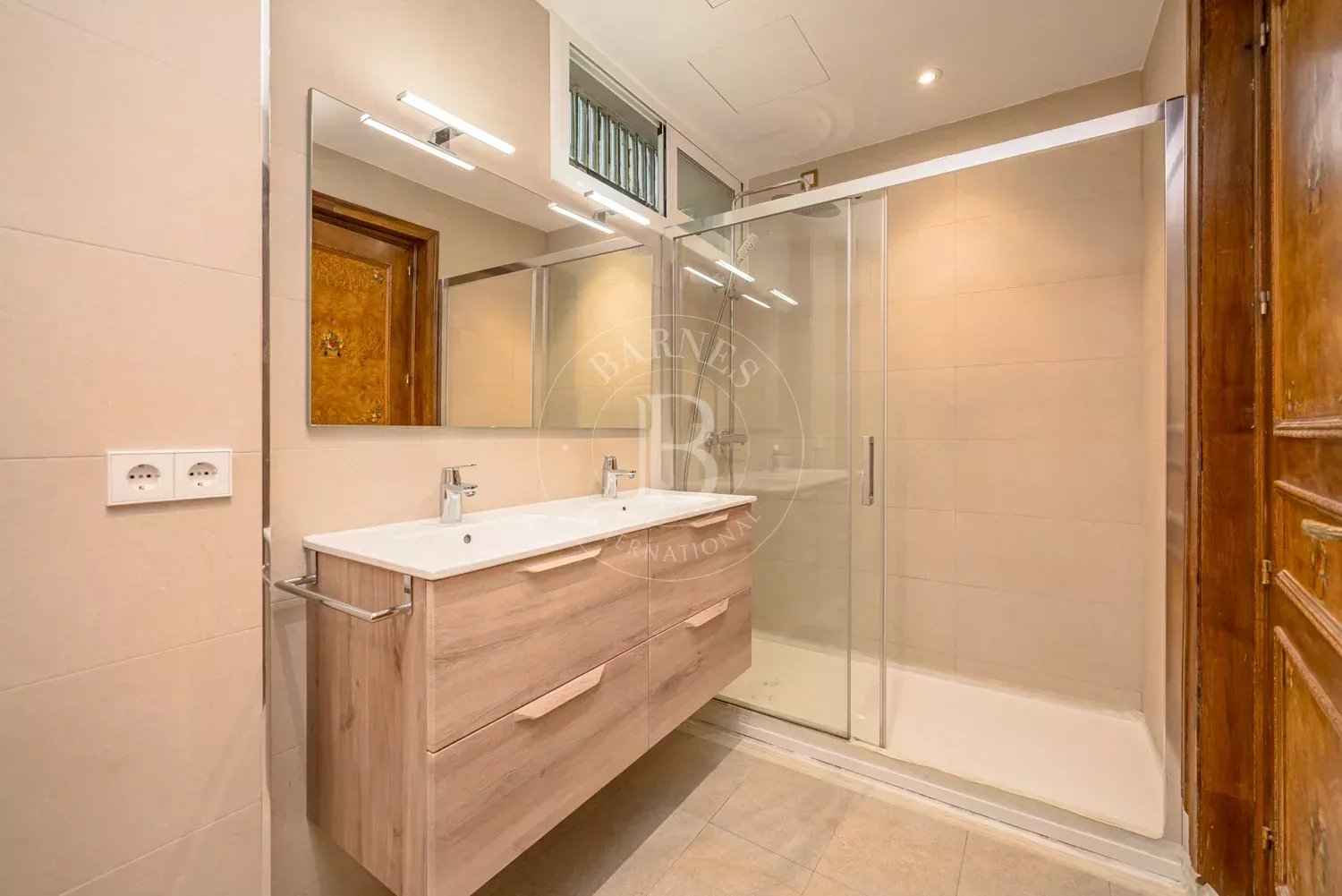 Ef4ee859592cafe012685cd9a8dff98b 543a80ec0d 1500 original - Attribut alt par défaut.