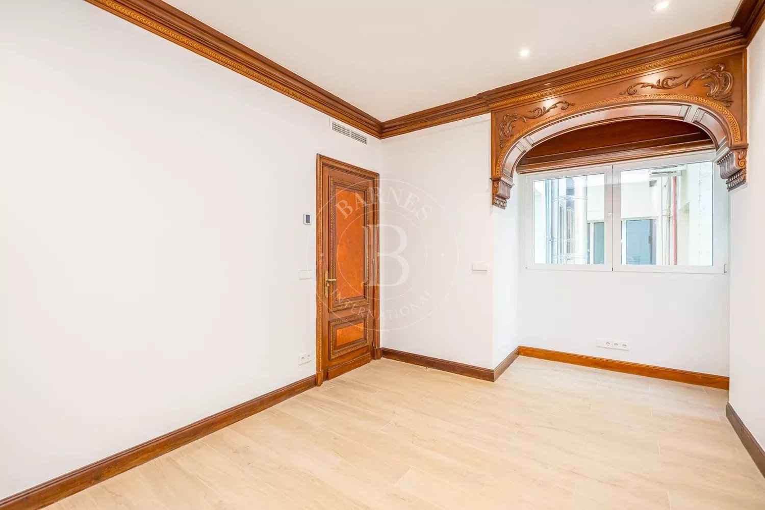 614f99b2d2593836ed9add445311cd0a d02e21042f 1500 original - Attribut alt par défaut.