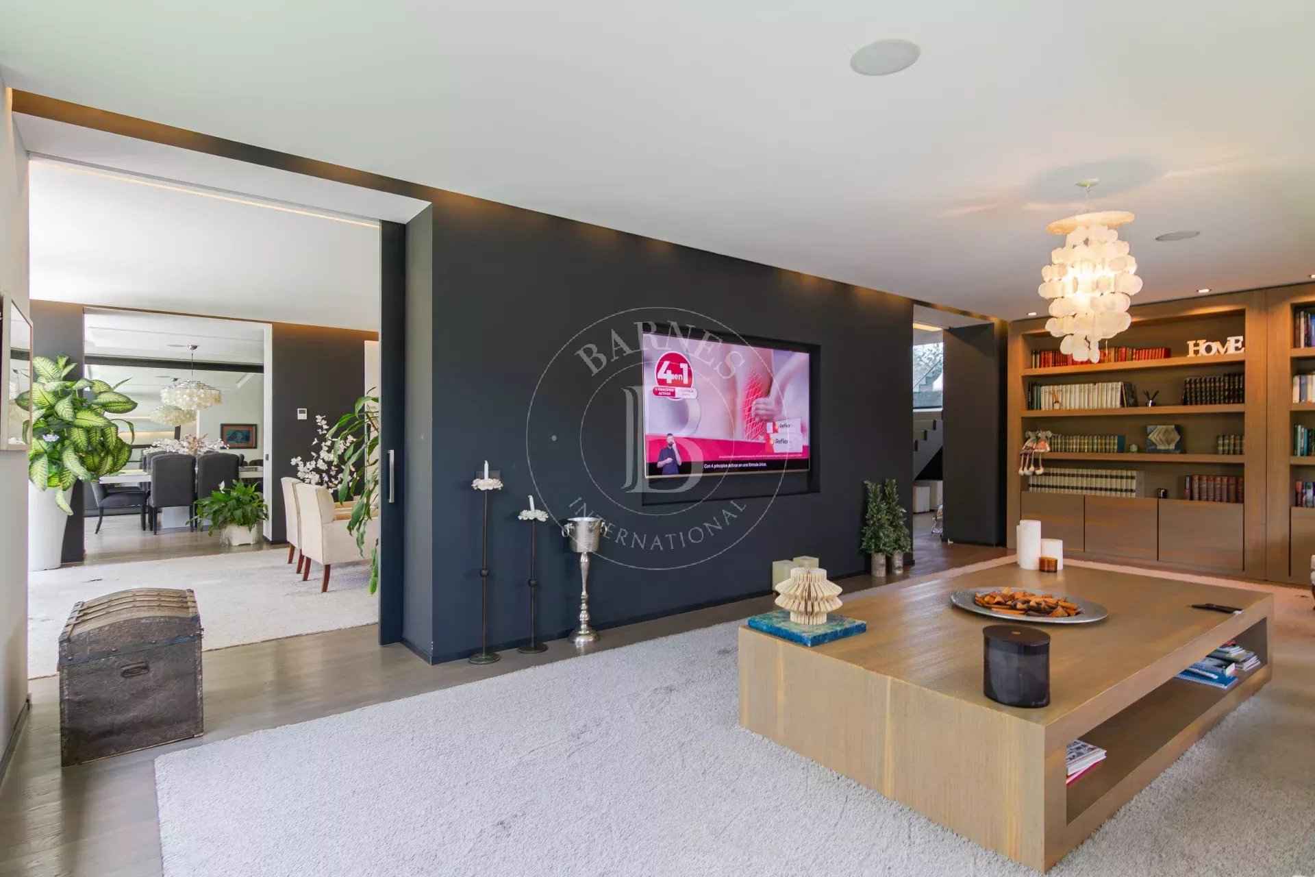 4ac8a93f344eaf002a340bbfd6fe7aff cf4c9ffe15 1920 original - Attribut alt par défaut.