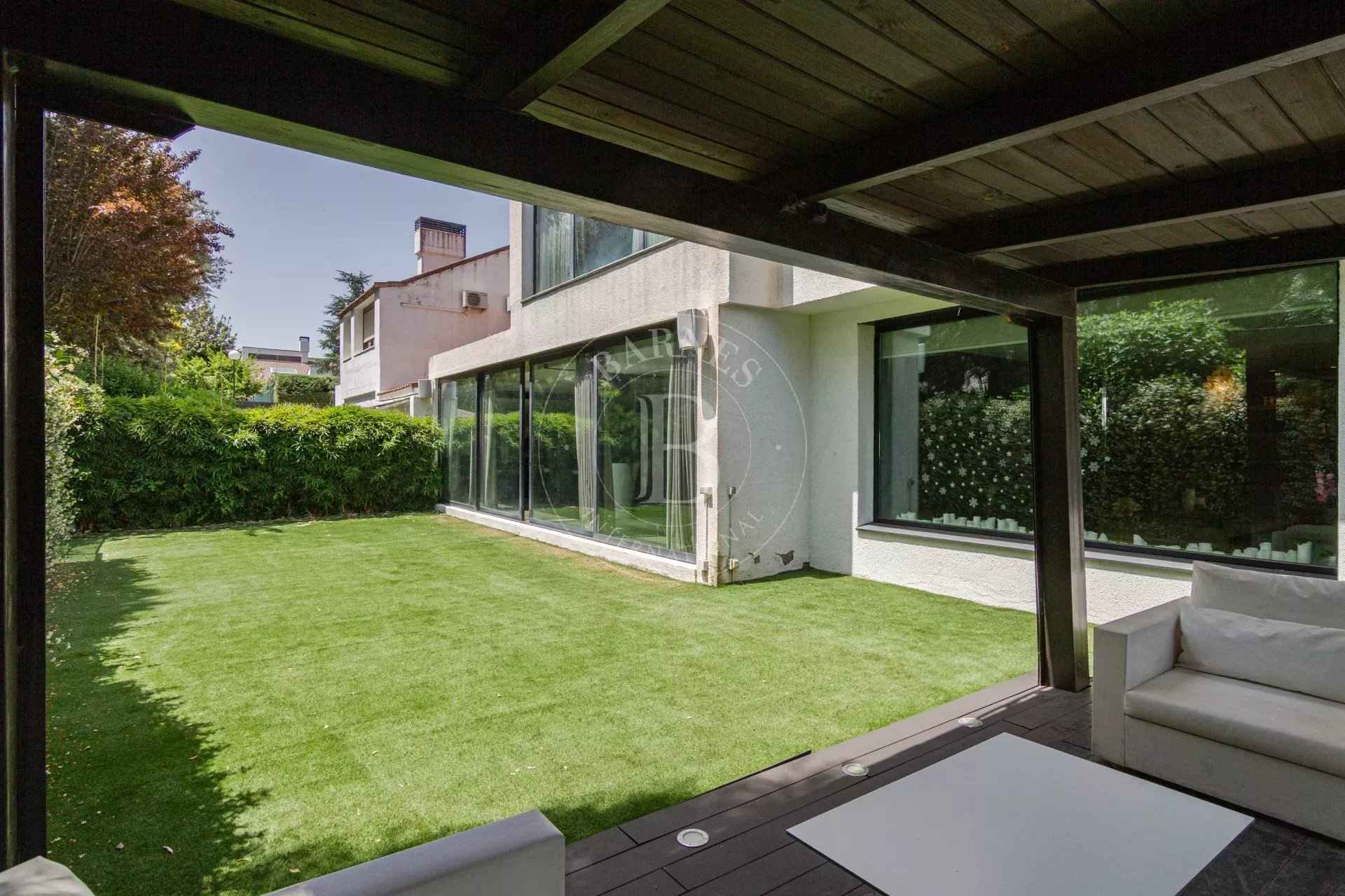 E874a84df226bf2ff62a614e10ac304f 9aa89ac26d 1920 original - Attribut alt par défaut.