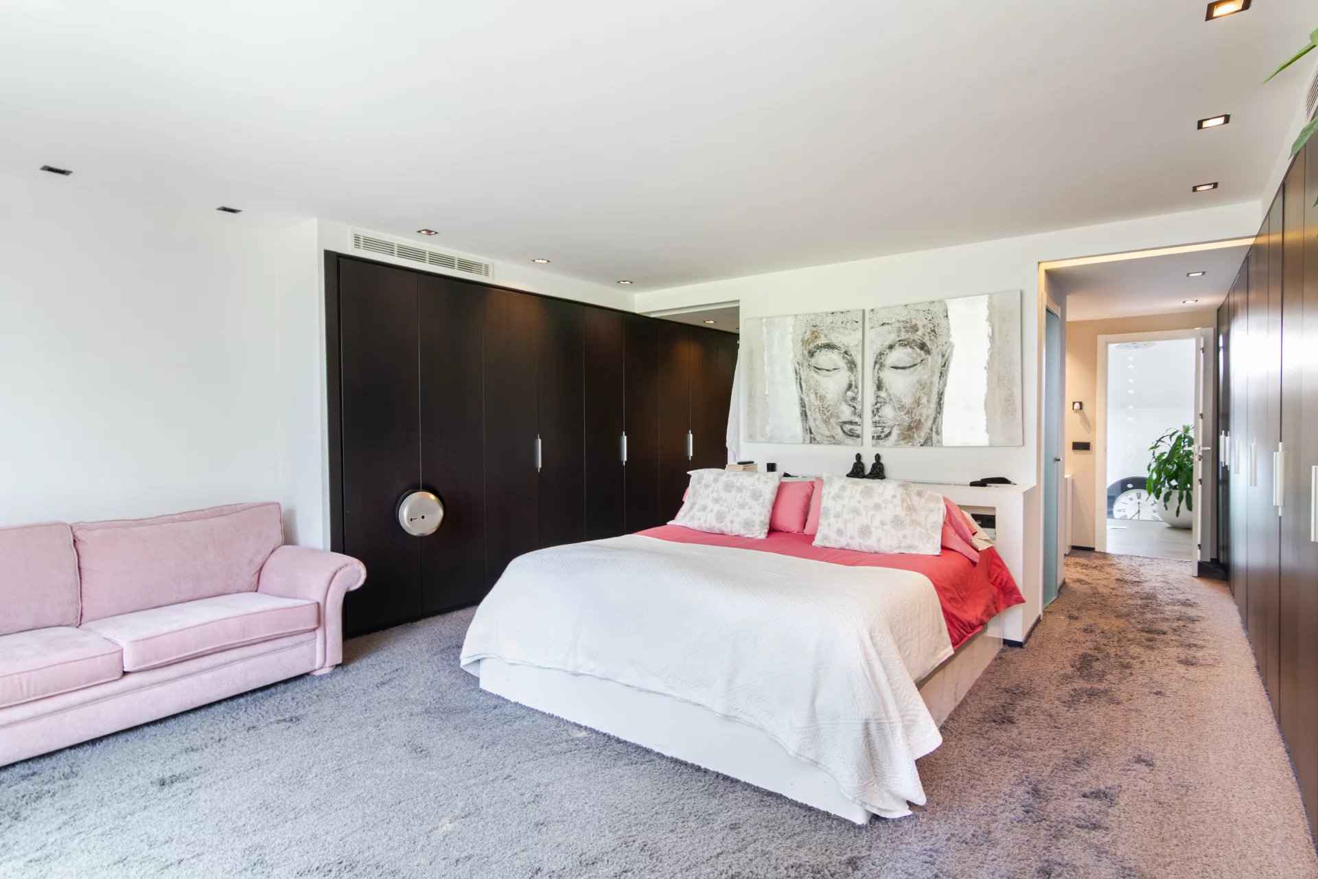 4dee39ca8898b8ce2c1a9bcfbf7b7a7e e89e4c4813 1920 original - Attribut alt par défaut.