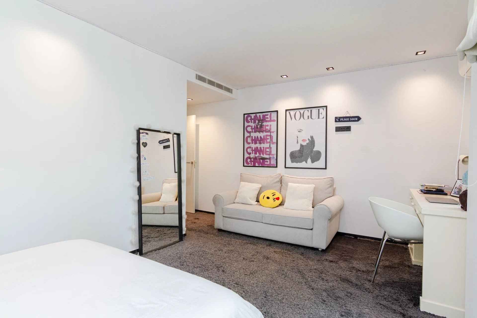 2bd47a9347172ad96f773fd402bcbea3 57a6f9a000 1920 original - Attribut alt par défaut.