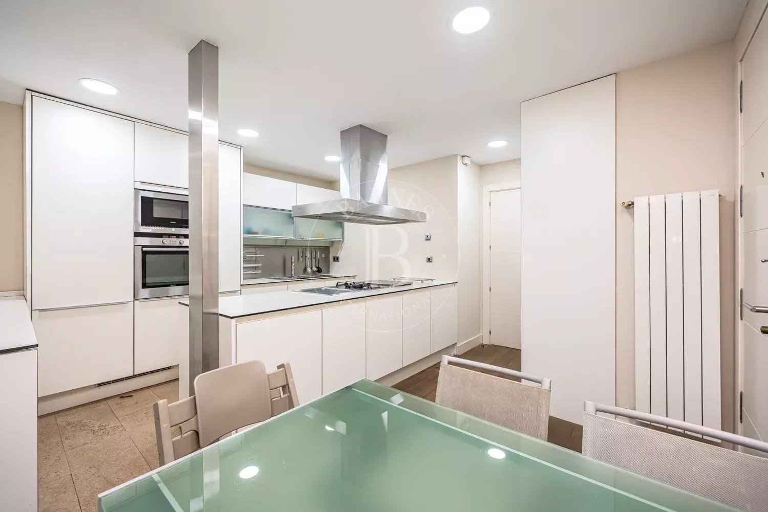 A2a56f9da210cd67c273d784f006235d 364c557462 1500 original - Translation missing: en.helpers.application.image_tag.default_alt