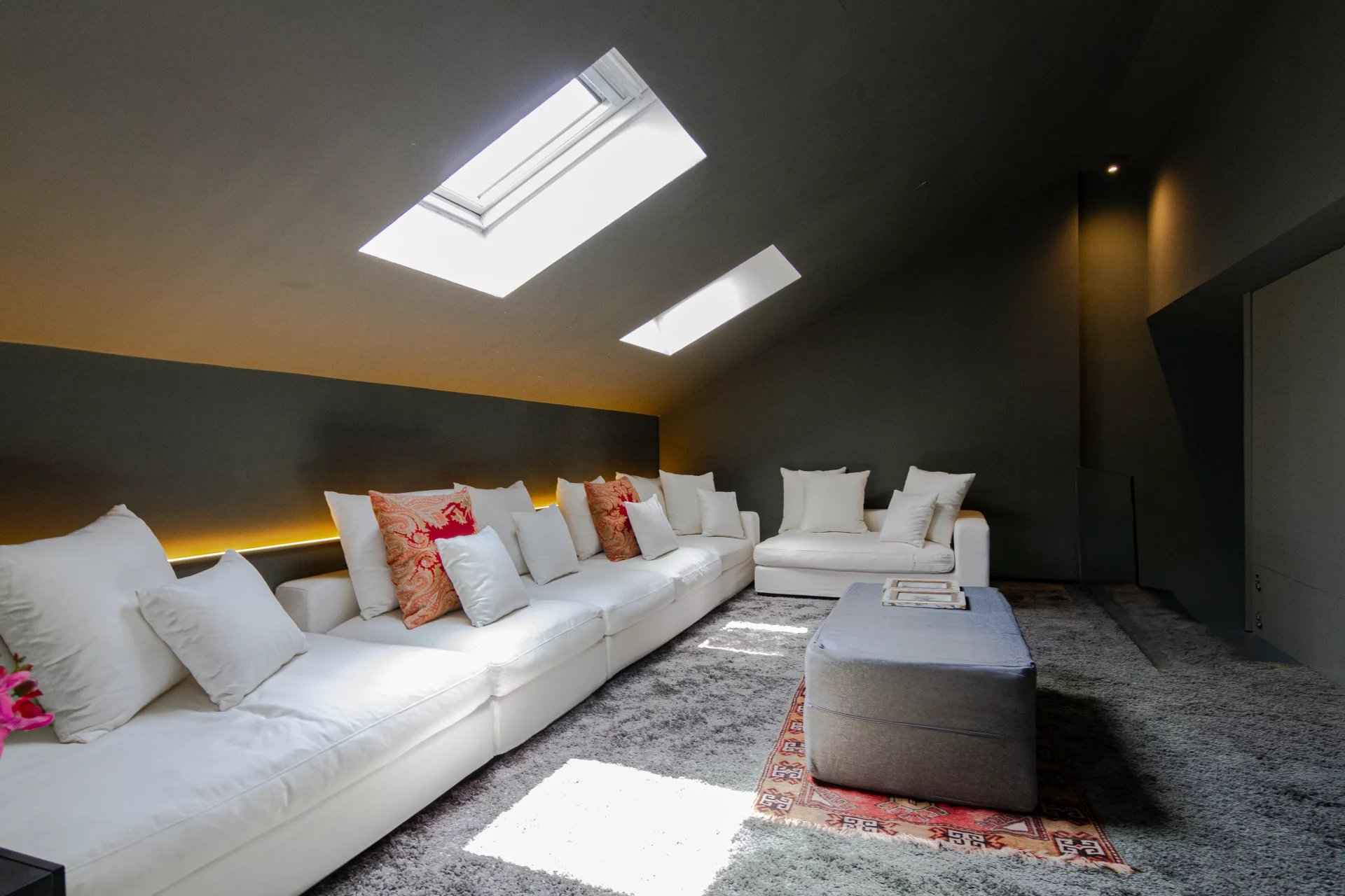 73305c7c6fc44dea308048220252ae66 61b77e8d2a 1920 original - Attribut alt par défaut.